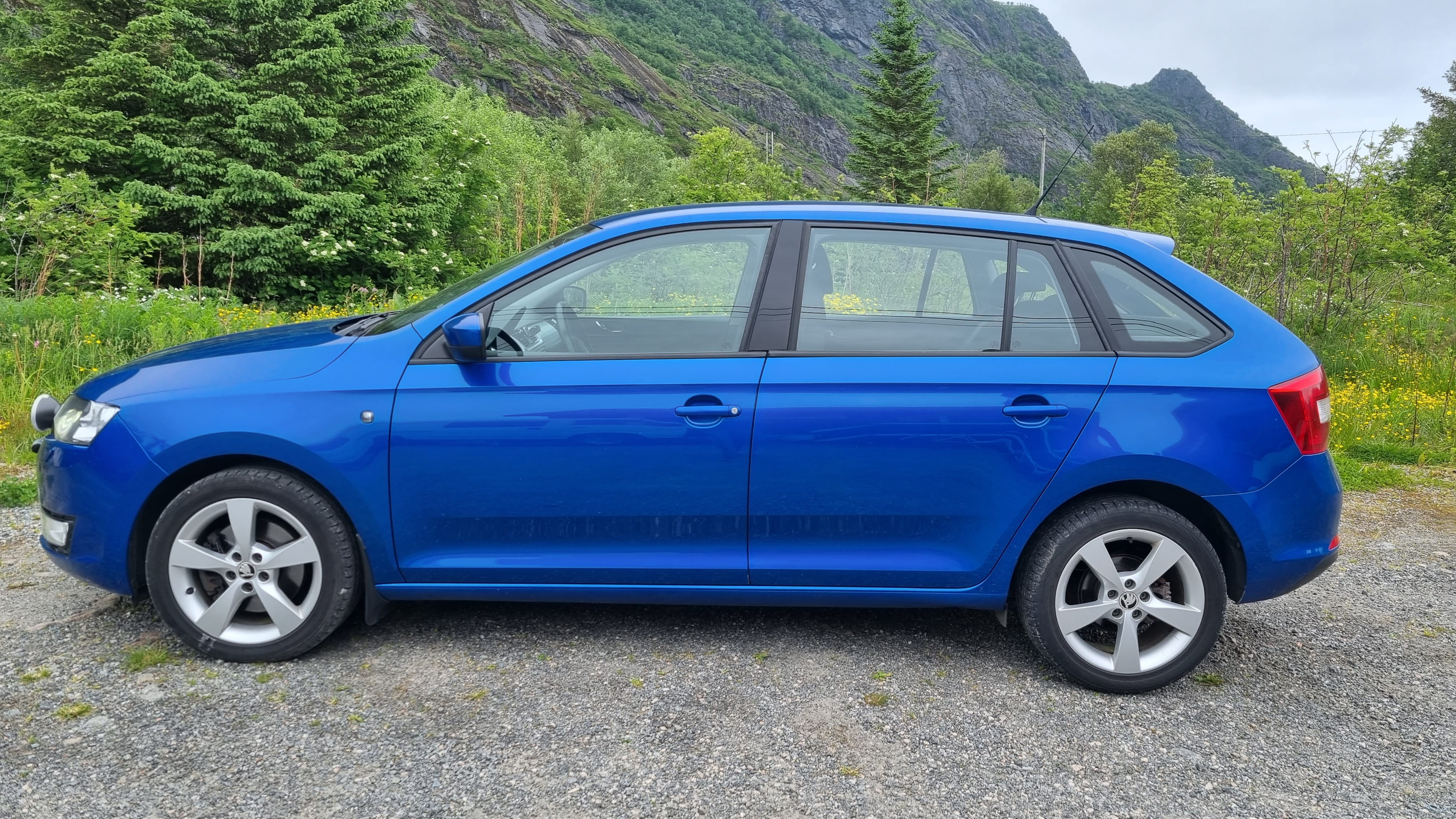 Skoda Rapid with Cruise control
