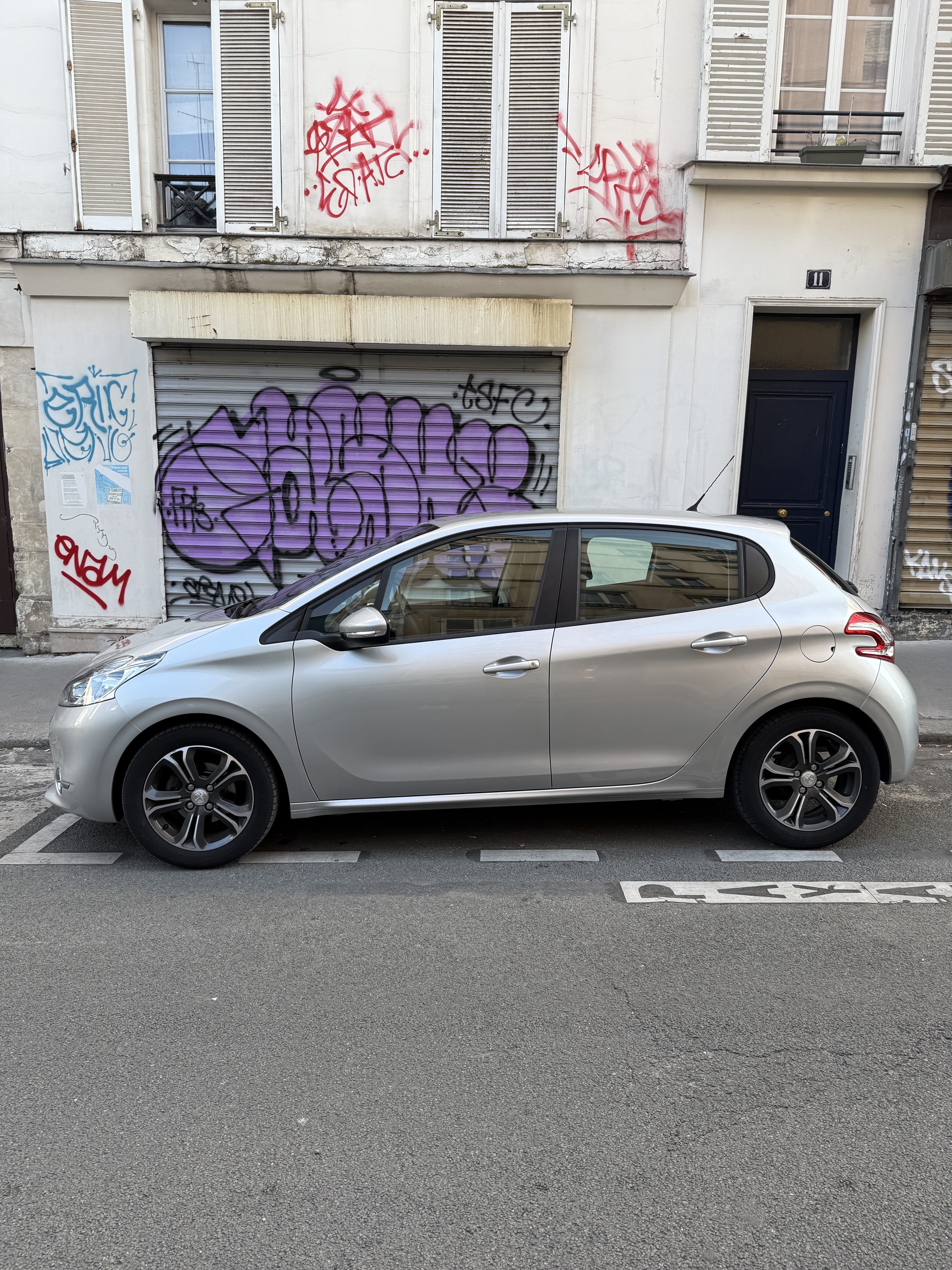 Peugeot 208 avec Entrée audio / iPod