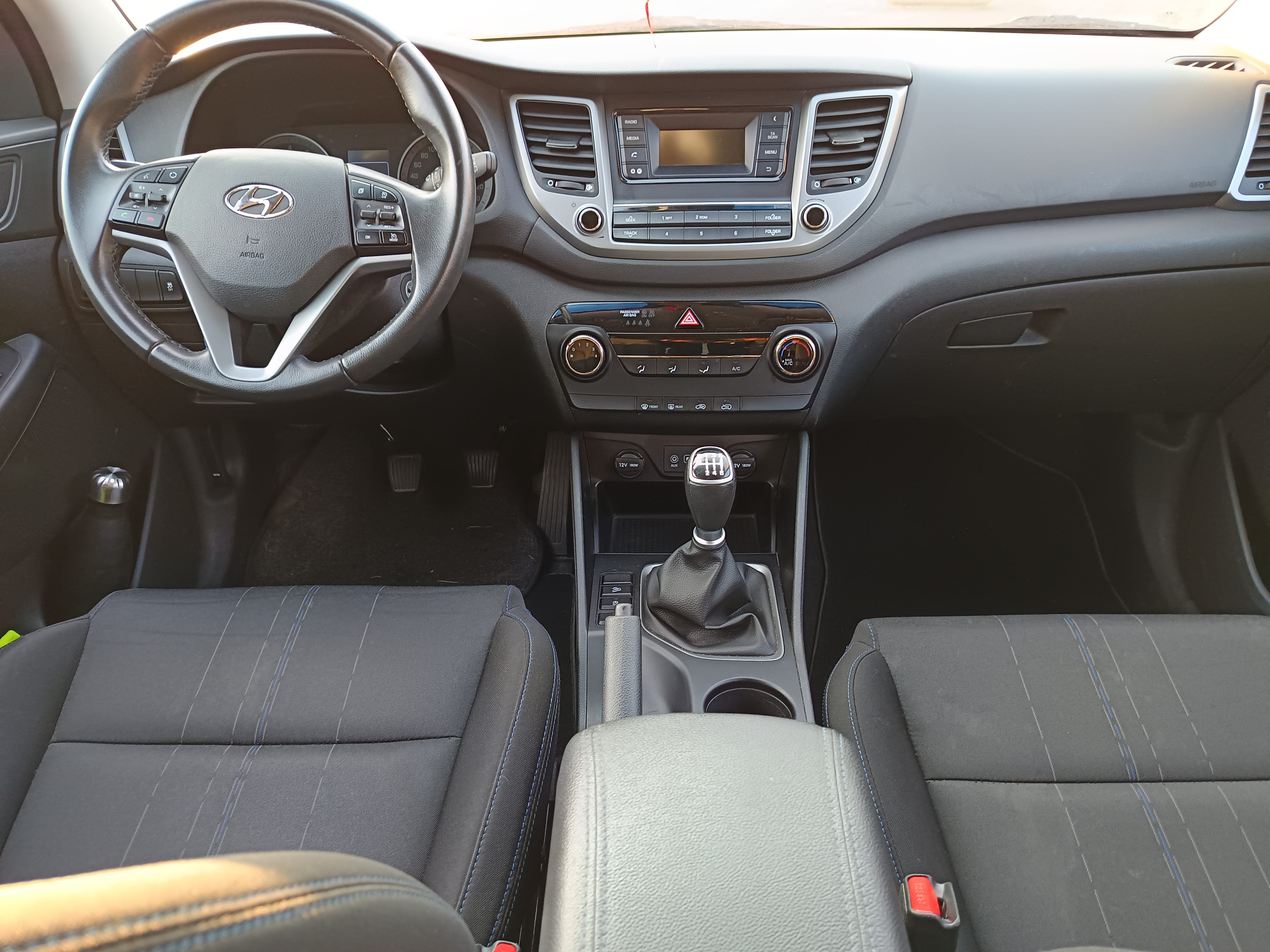 Hyundai Tucson met Dakkoffer