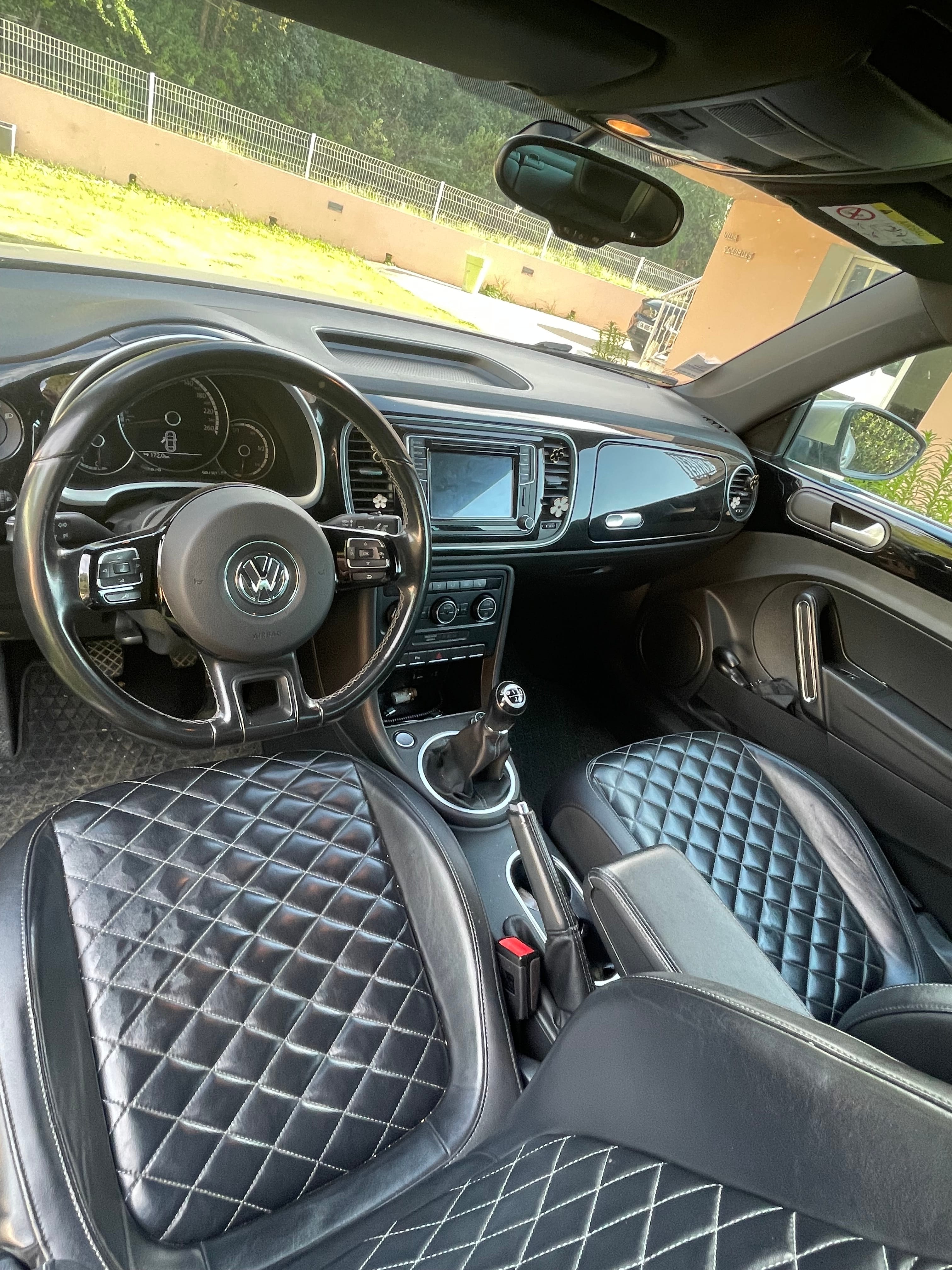 Volkswagen Coccinelle avec GPS