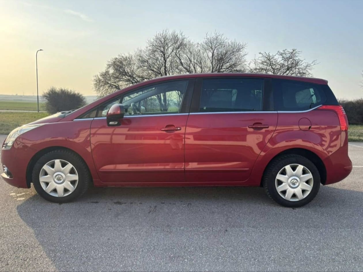 Peugeot 5008 mit Klimaanlage
