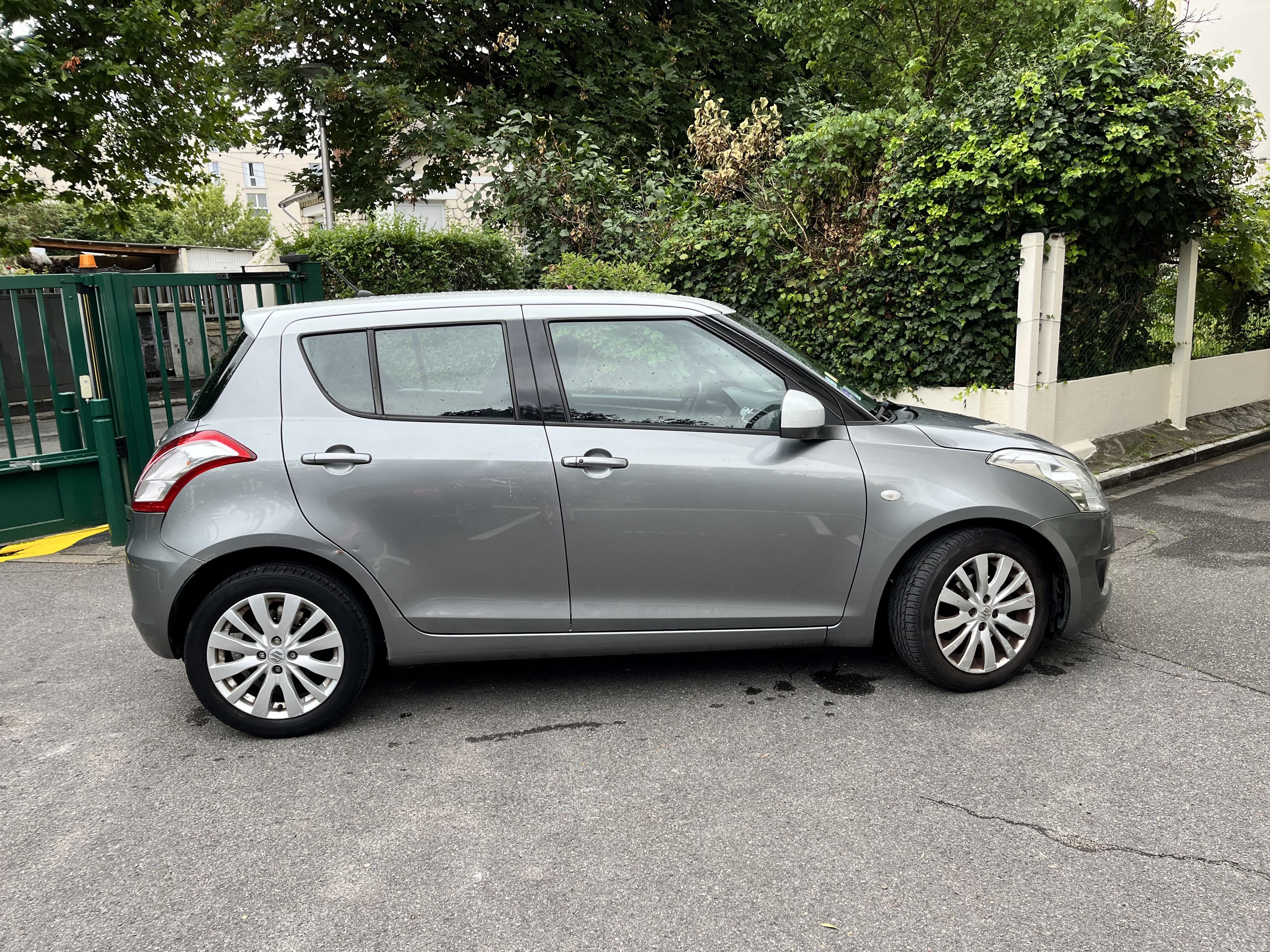 Suzuki Swift avec Climatisation