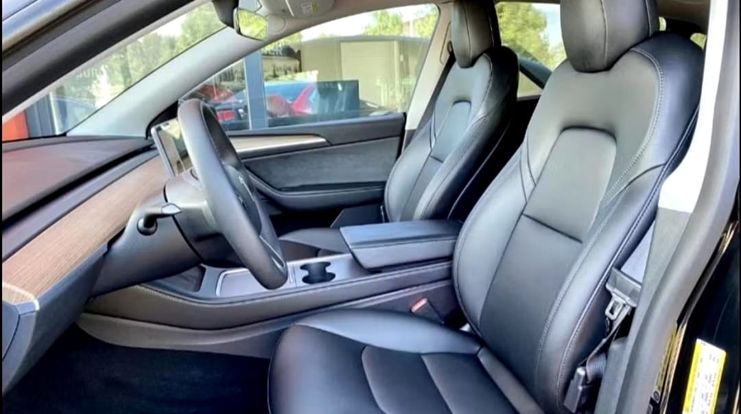 Tesla Model Y avec Dashcam
