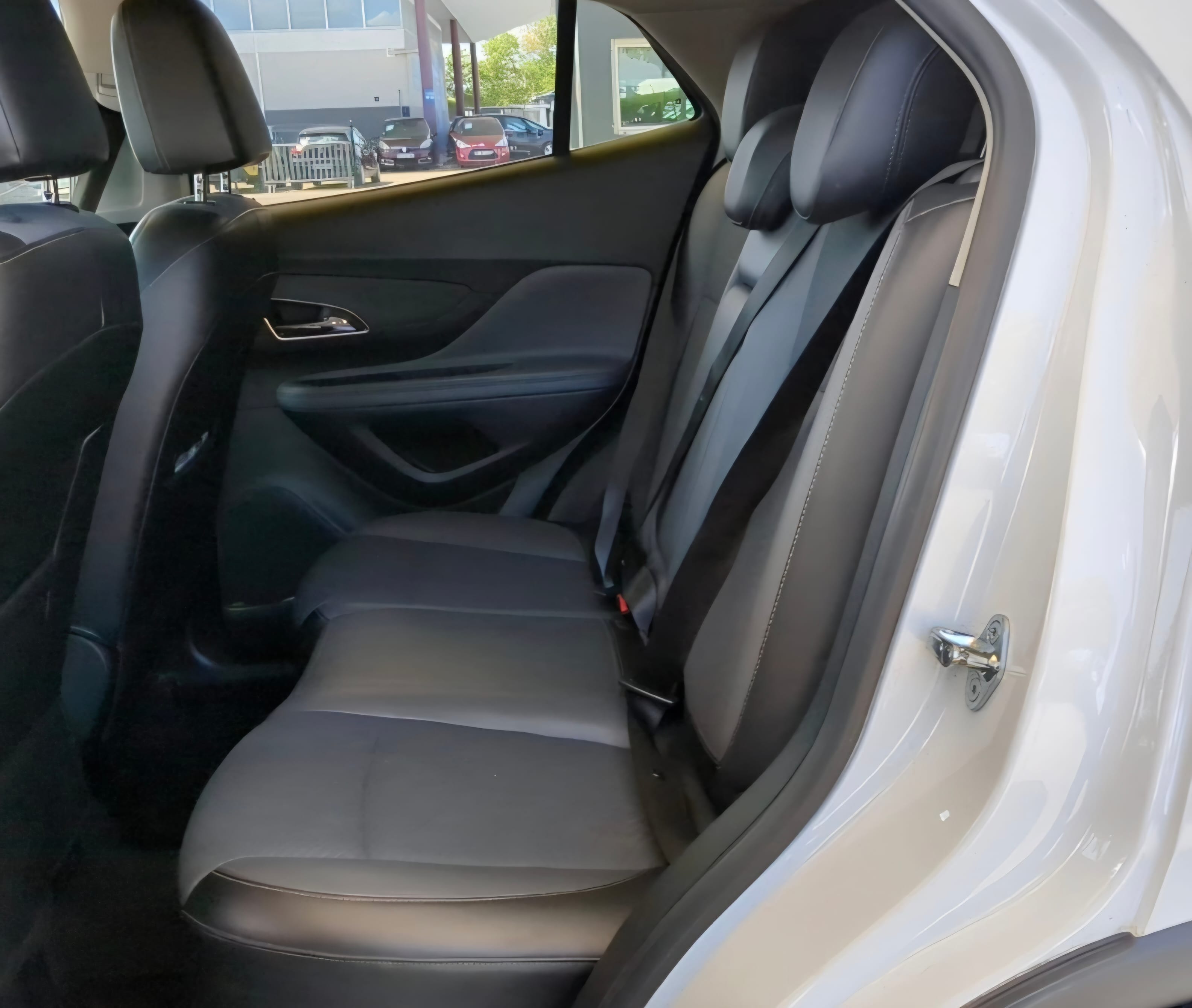 Opel Mokka with Baby seat