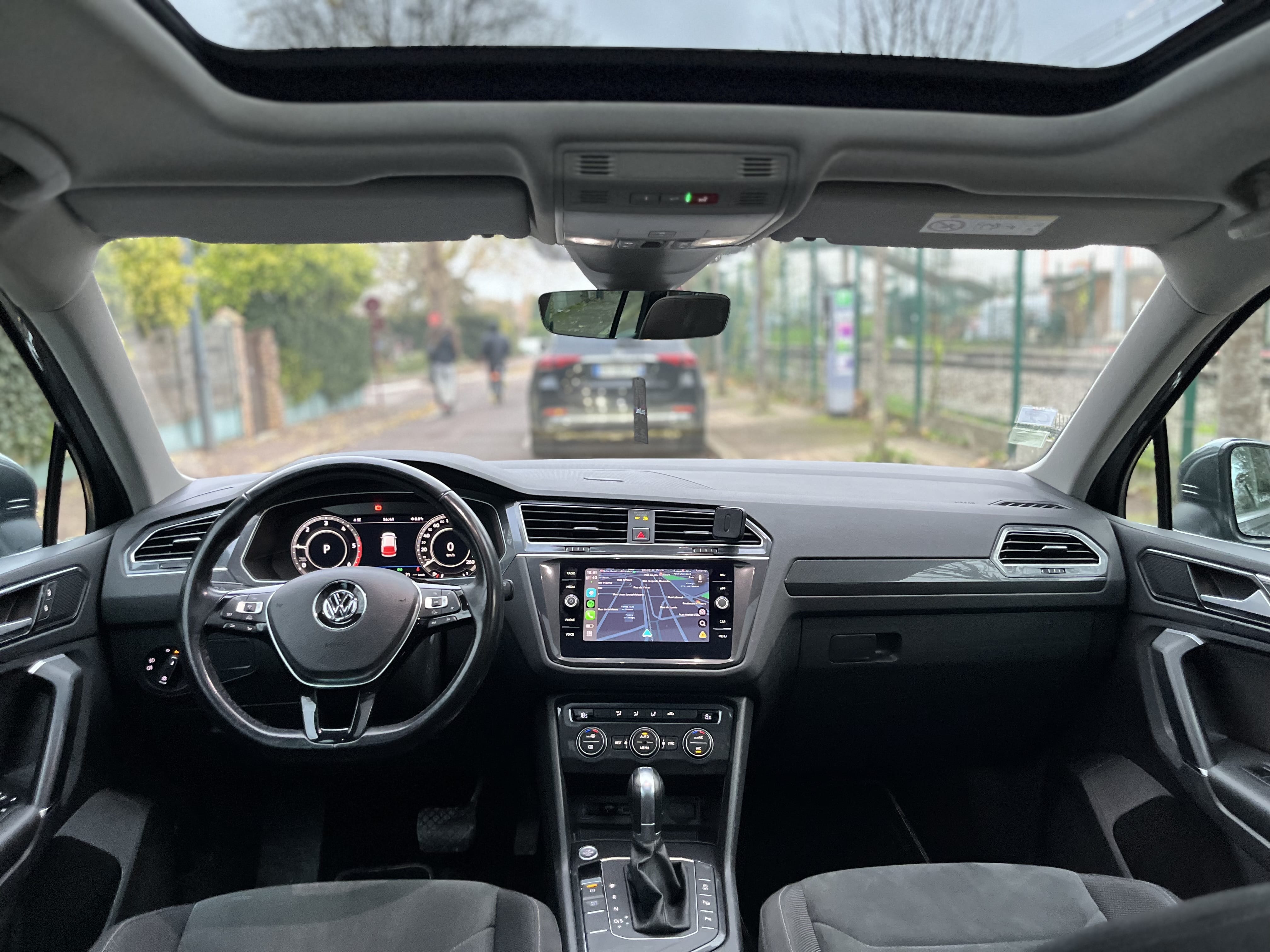 Volkswagen Tiguan avec GPS