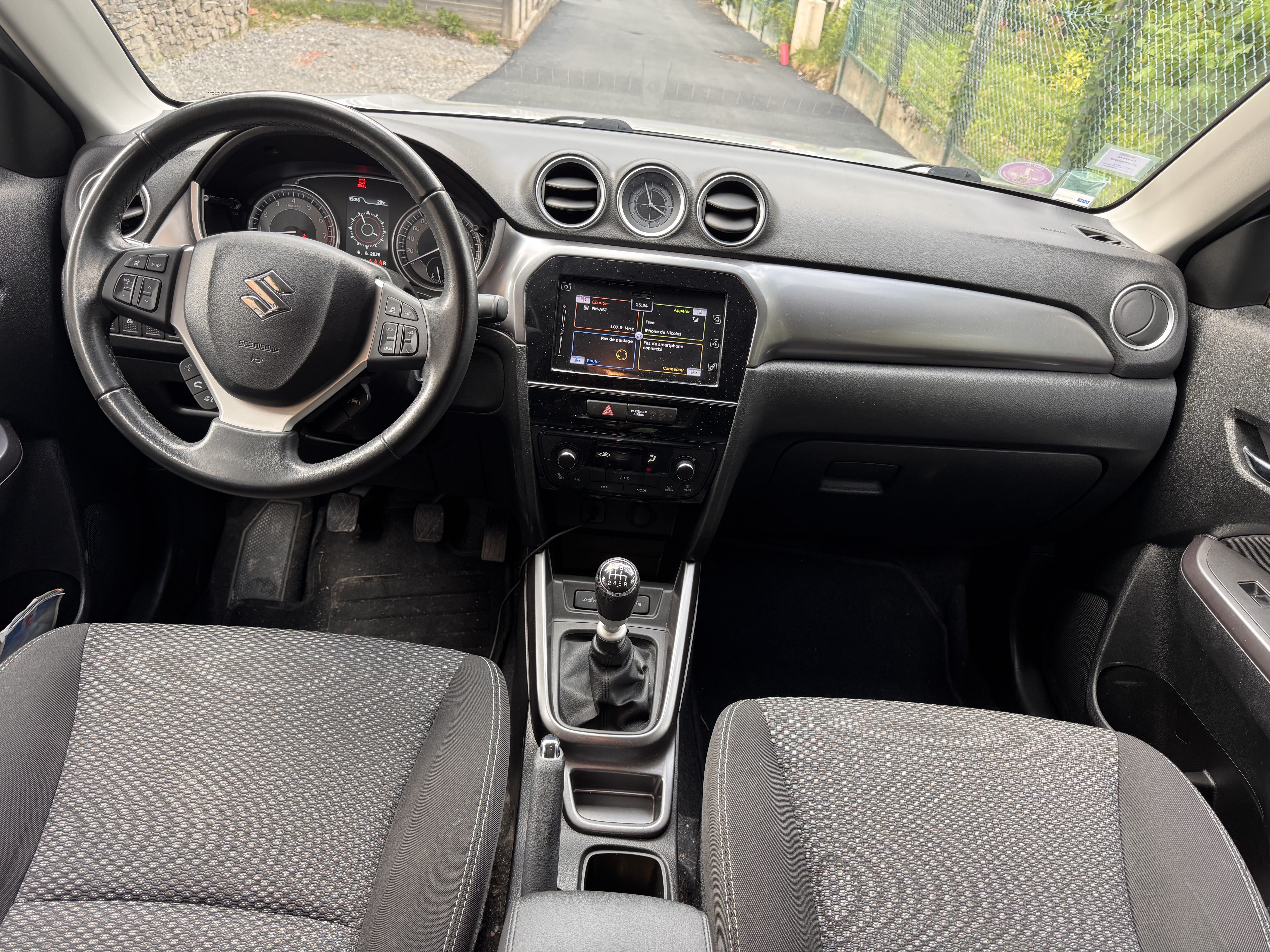 Suzuki Vitara avec GPS