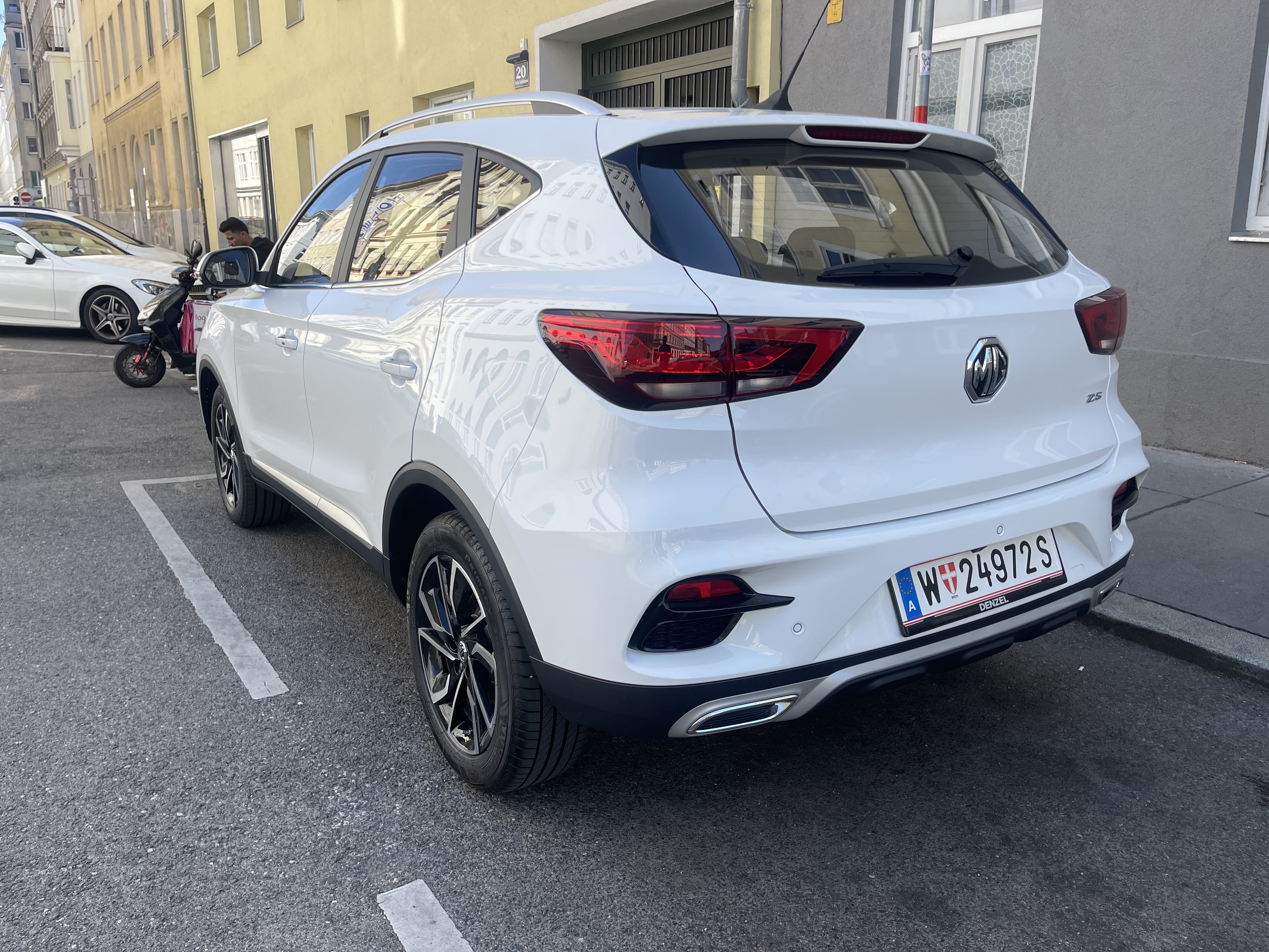 MG ZS mit Navigationsgerät