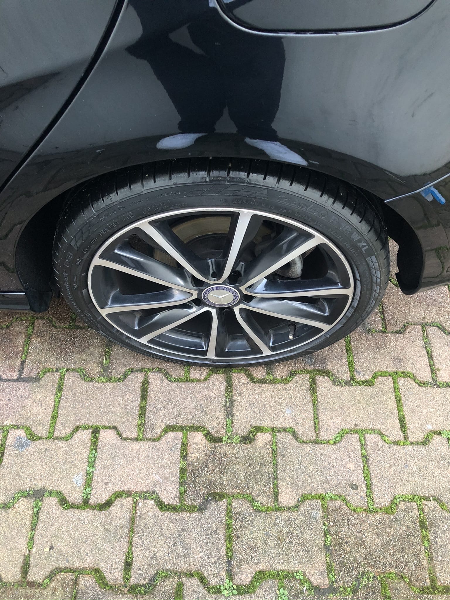 Mercedes-Benz Classe B avec Coffre de toit