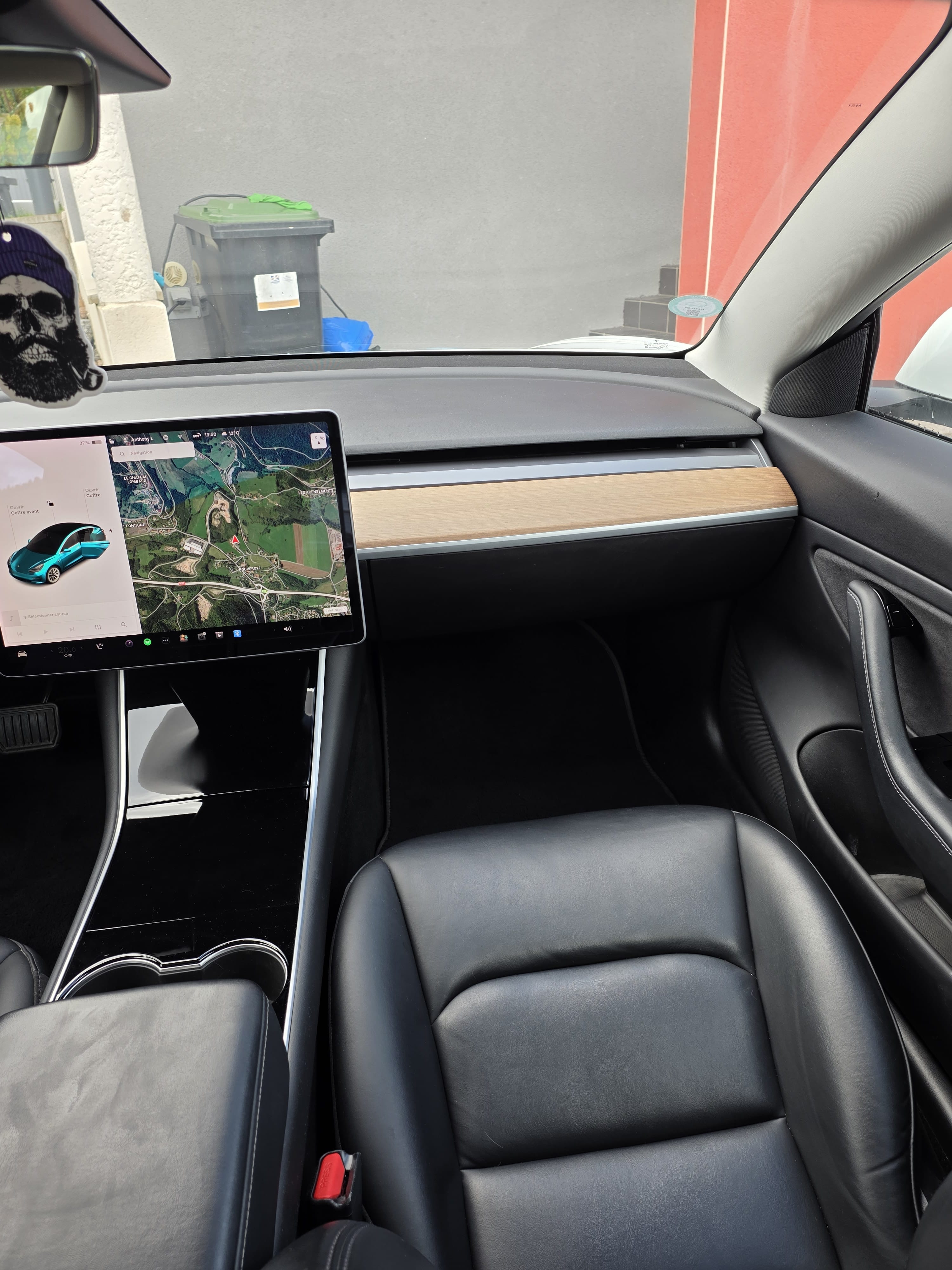 Tesla Model 3 Long Range avec Apple CarPlay
