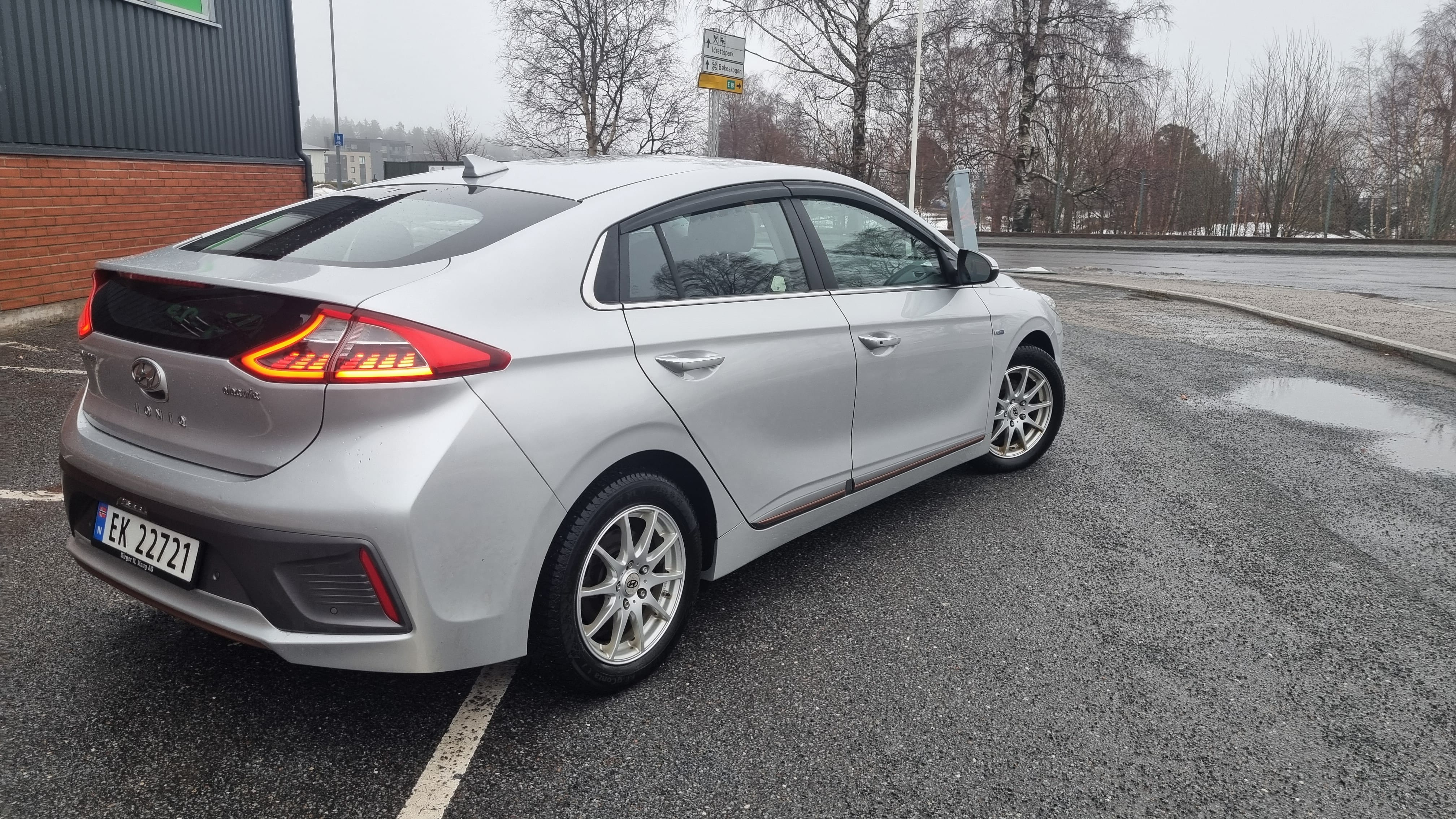 Hyundai Ioniq Electric med Android Auto