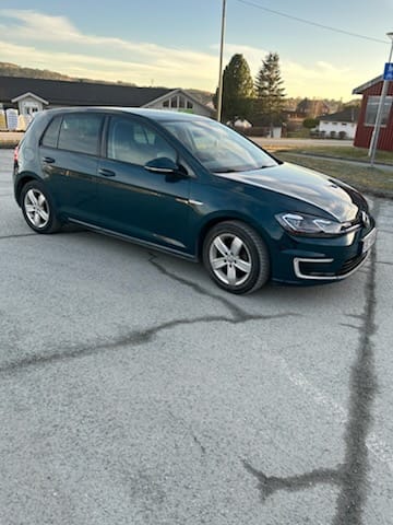 Volkswagen e-Golf, 2017, Elektrisk, automatisk