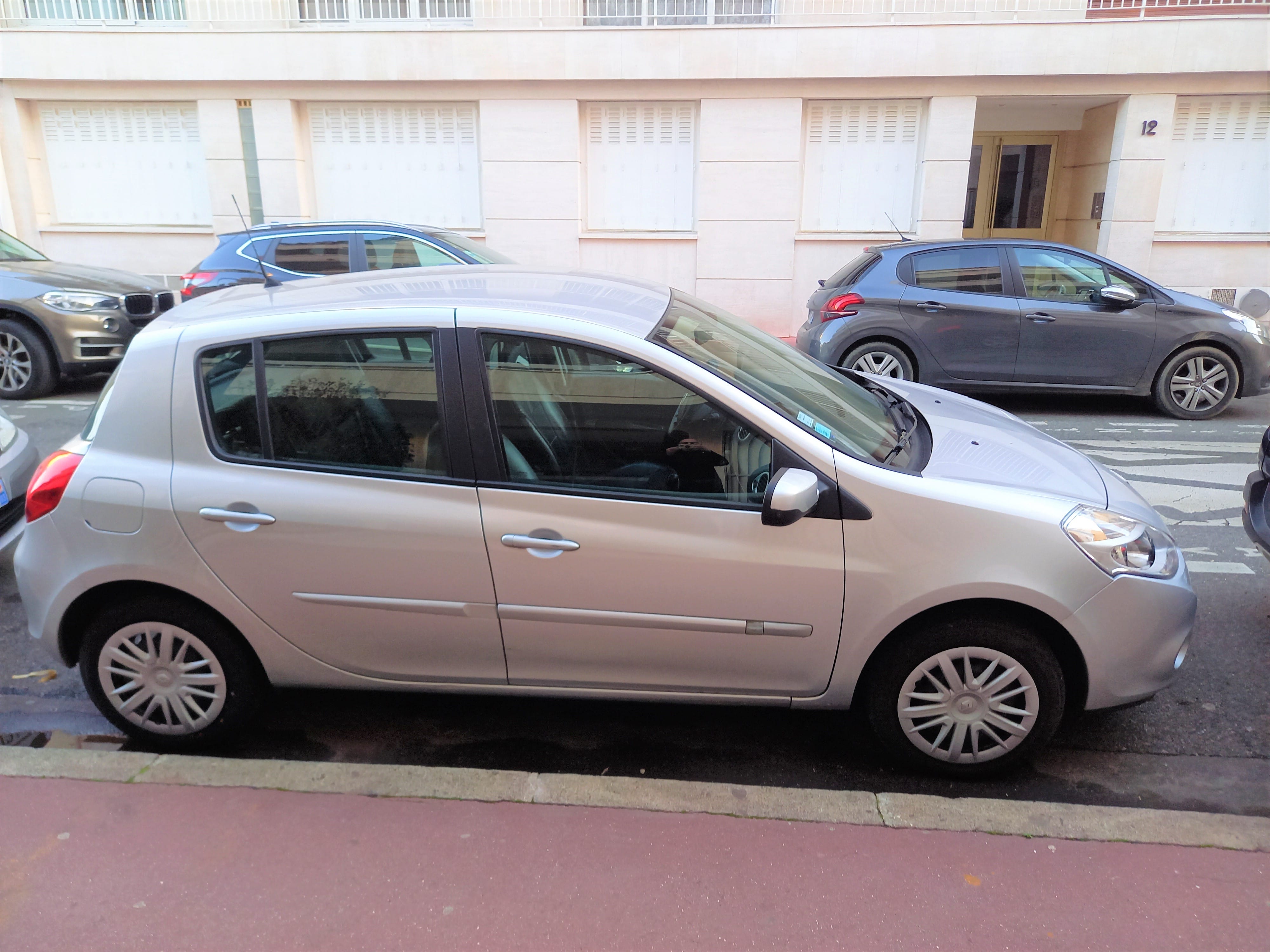 Renault Clio COLLECTION : Cuir, Clim avec Climatisation