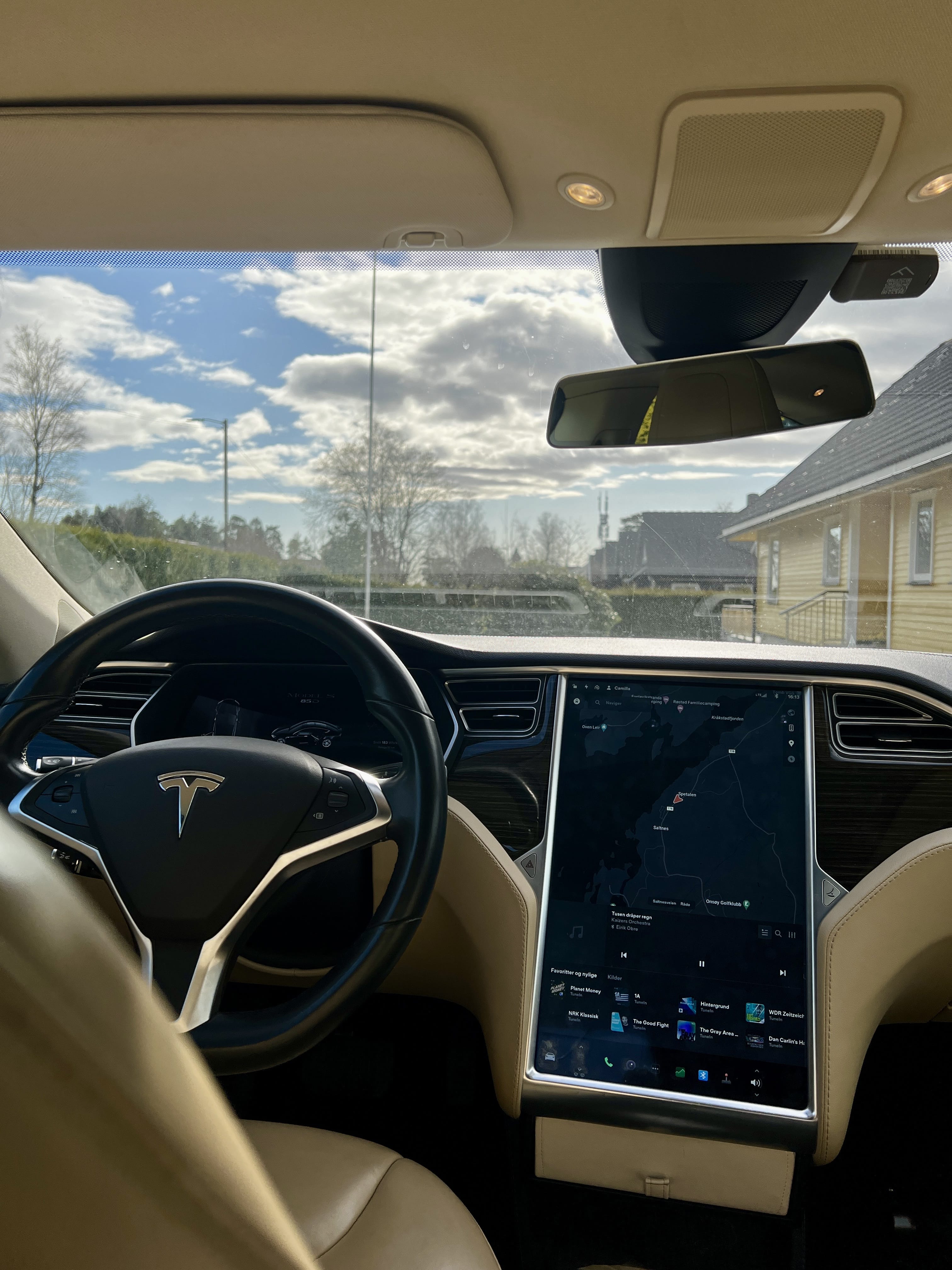 Tesla Model S 85D Gratis lading with Cruise control
