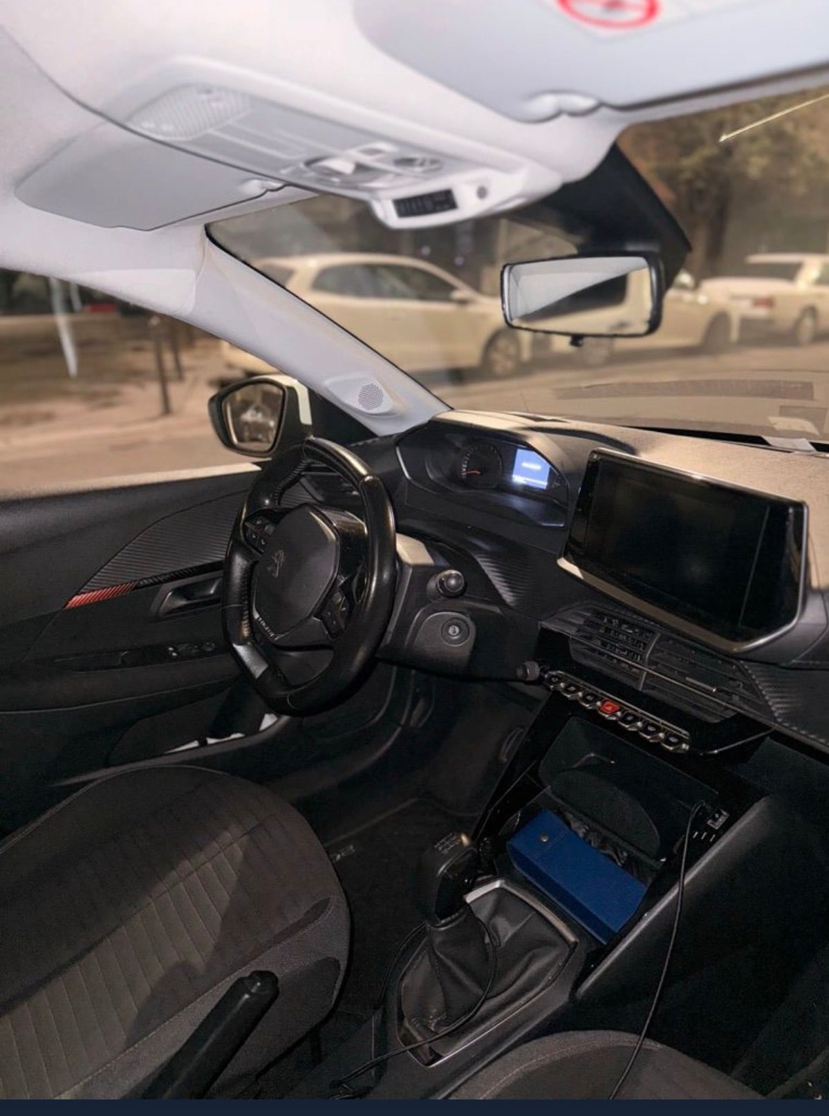 Peugeot 208 GTI avec Régulateur de vitesse