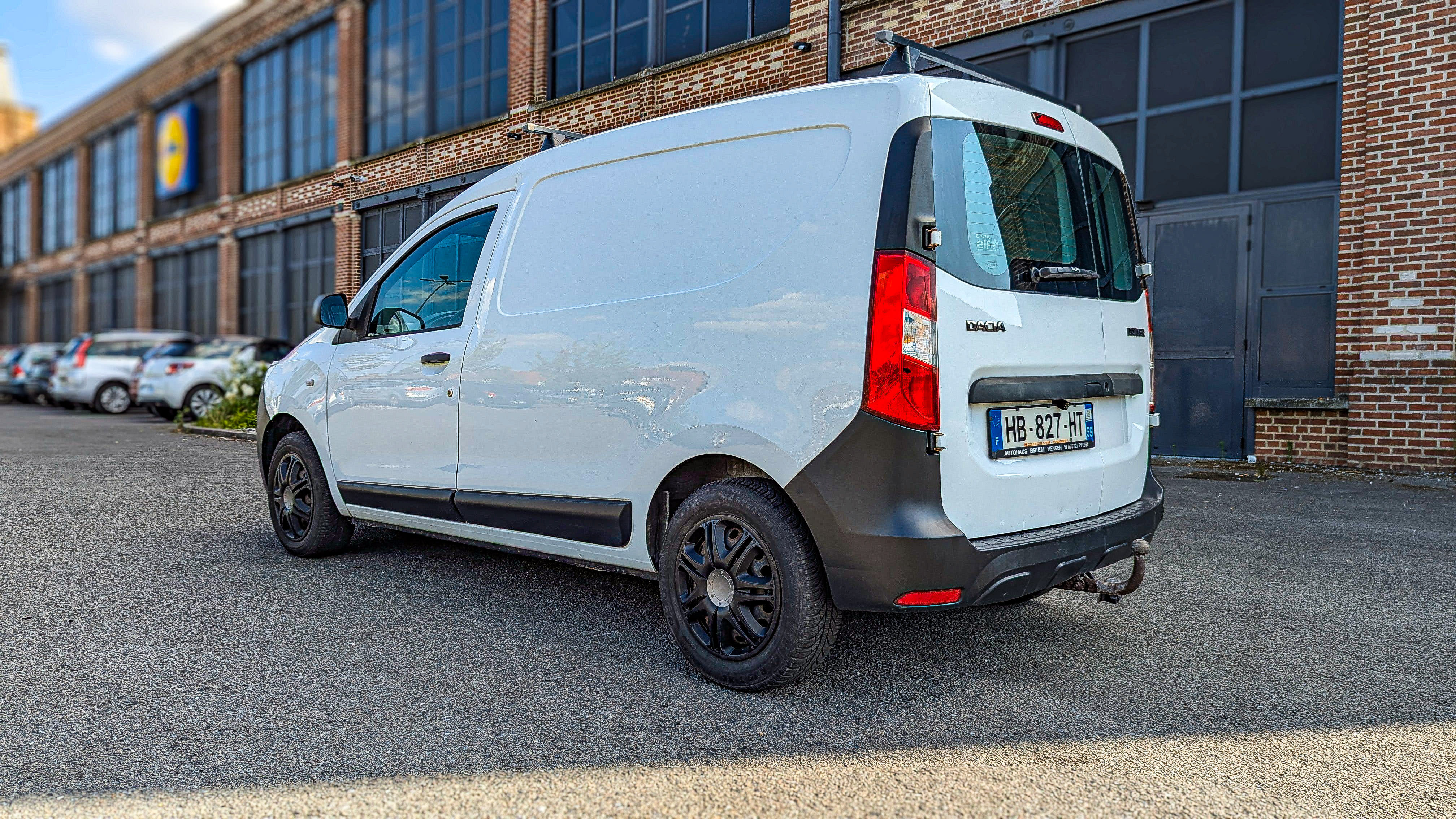 Dacia Dokker Essence / GPL avec Audio Bluetooth