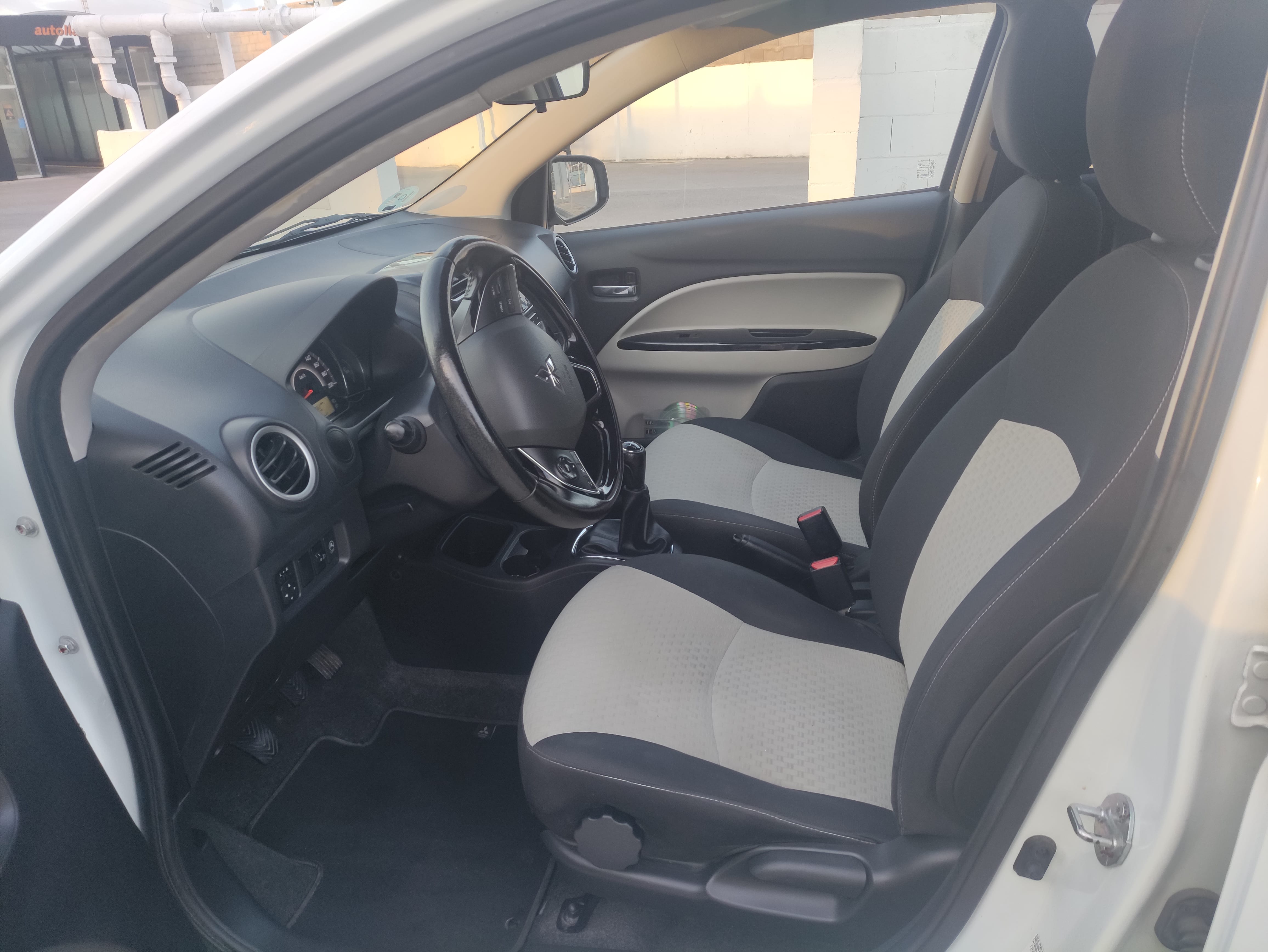 Mitsubishi Space Star con Audio Bluetooth