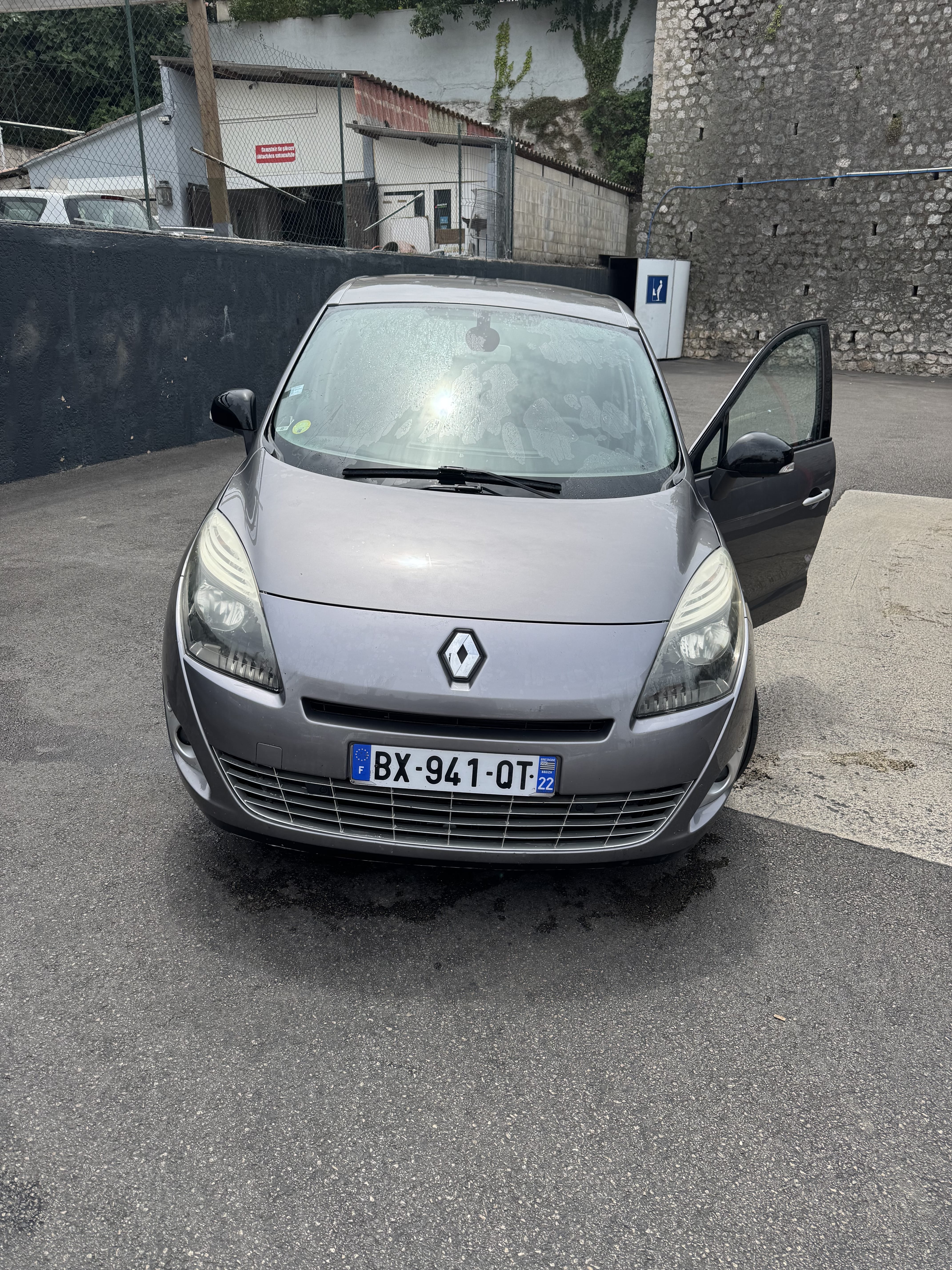 Renault Grand Scenic, 2011, Diesel, 7 zitplaatsen