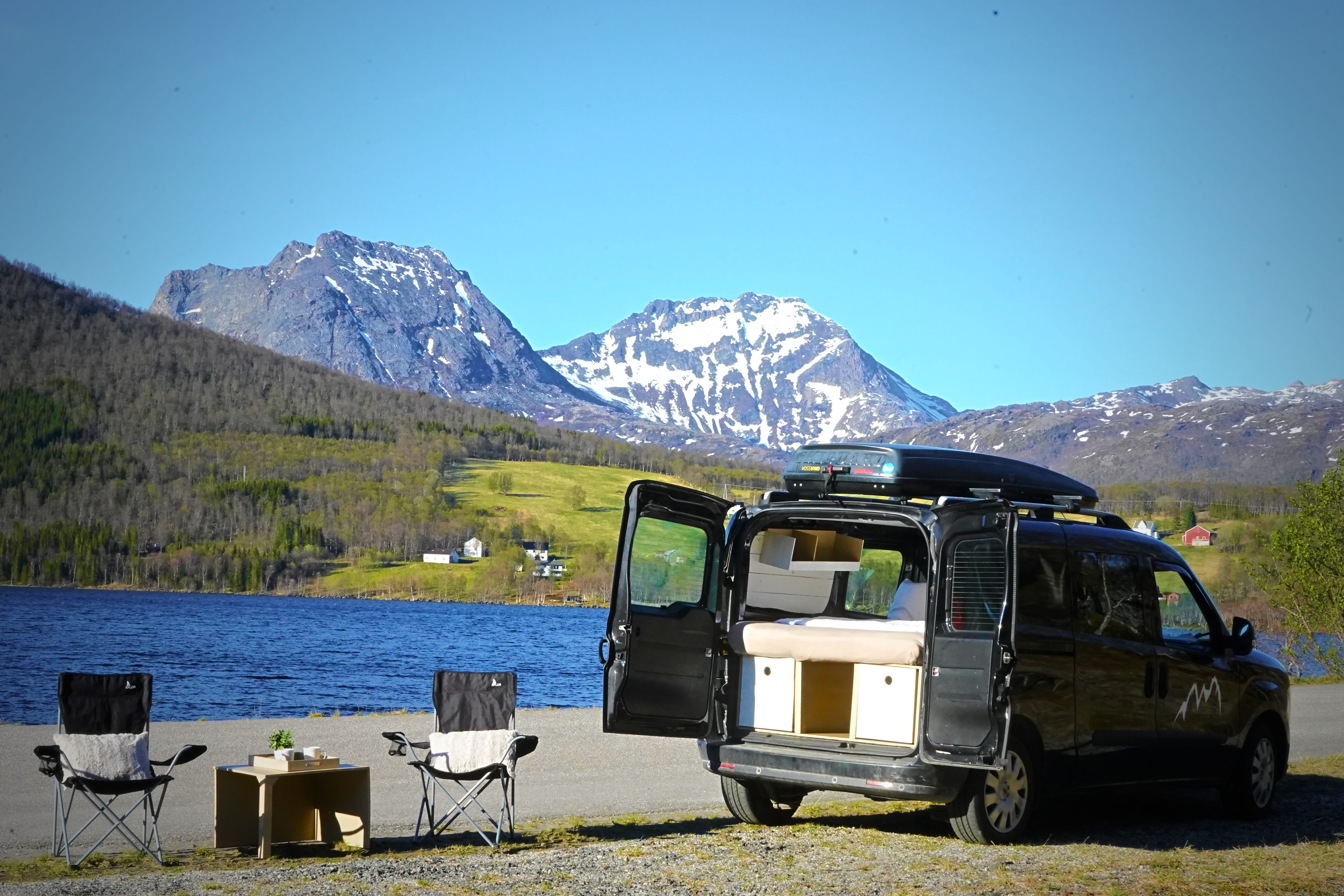 Opel Combo med Skiboks