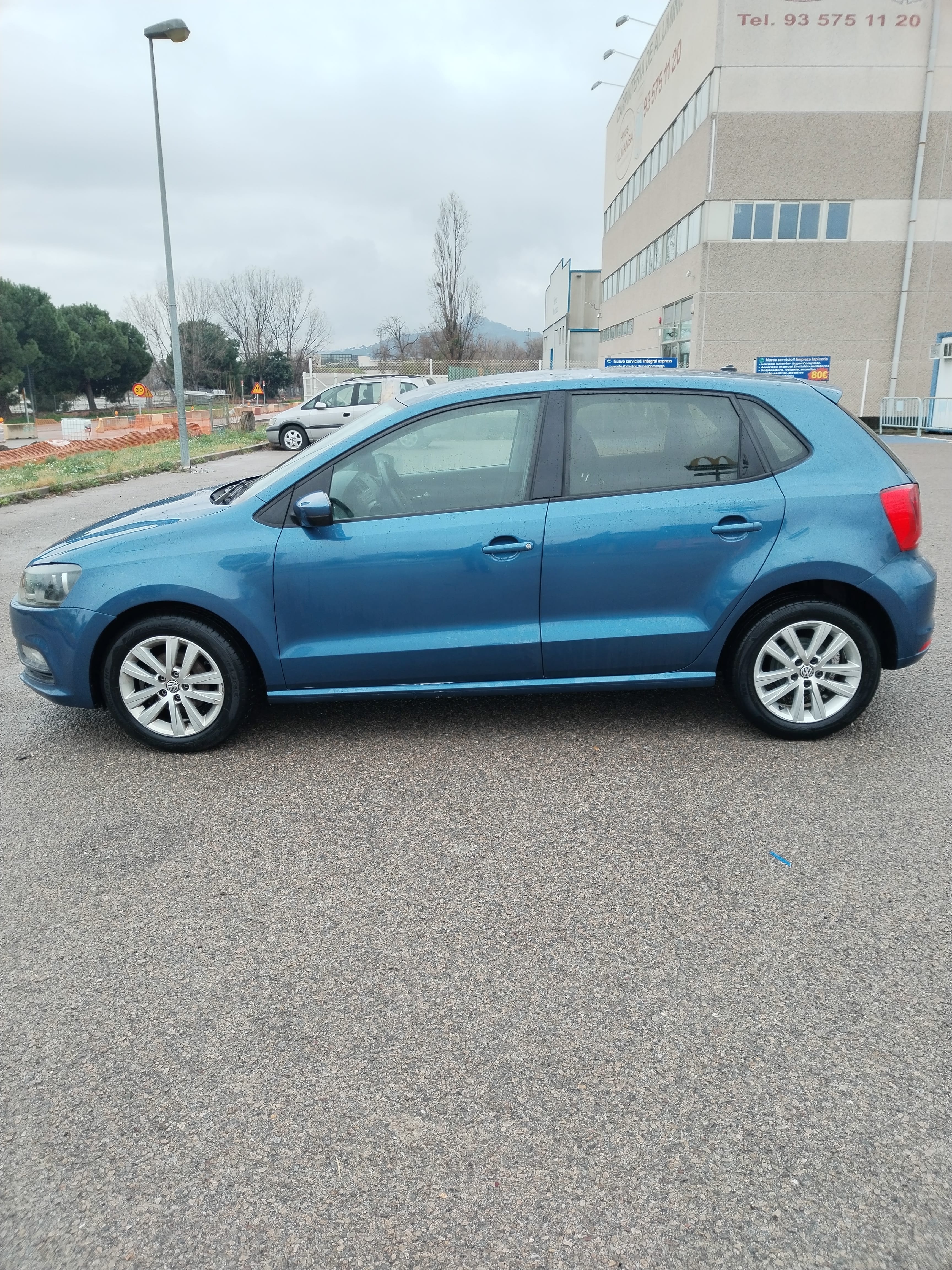 Volkswagen Polo con Audio Bluetooth