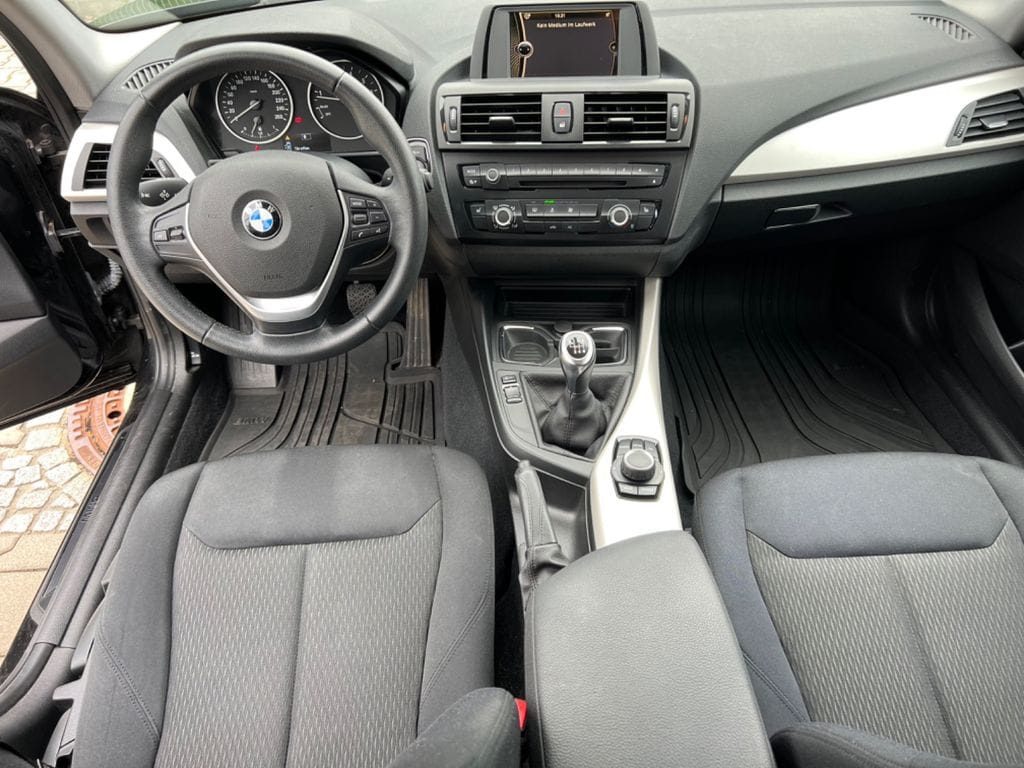 BMW Serie 1 con Control de velocidad