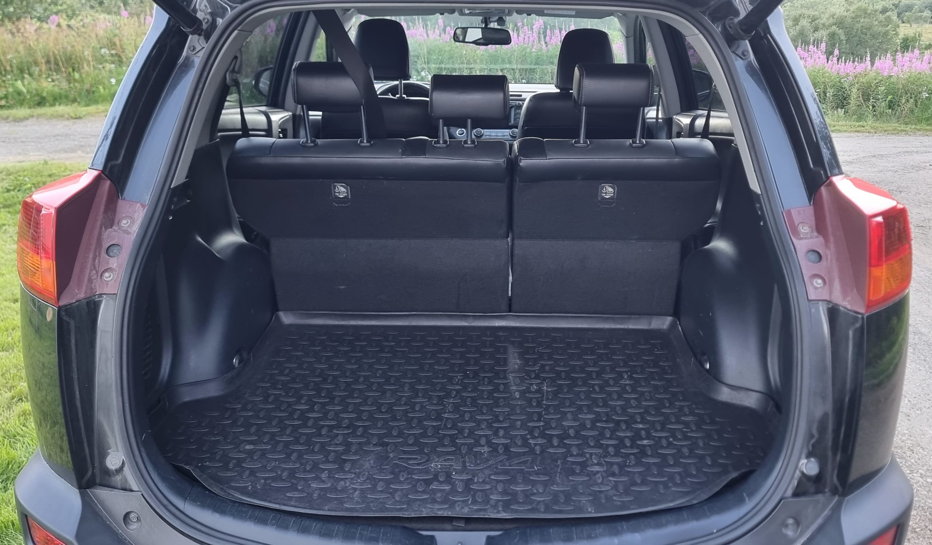 Toyota RAV4 med Babysete
