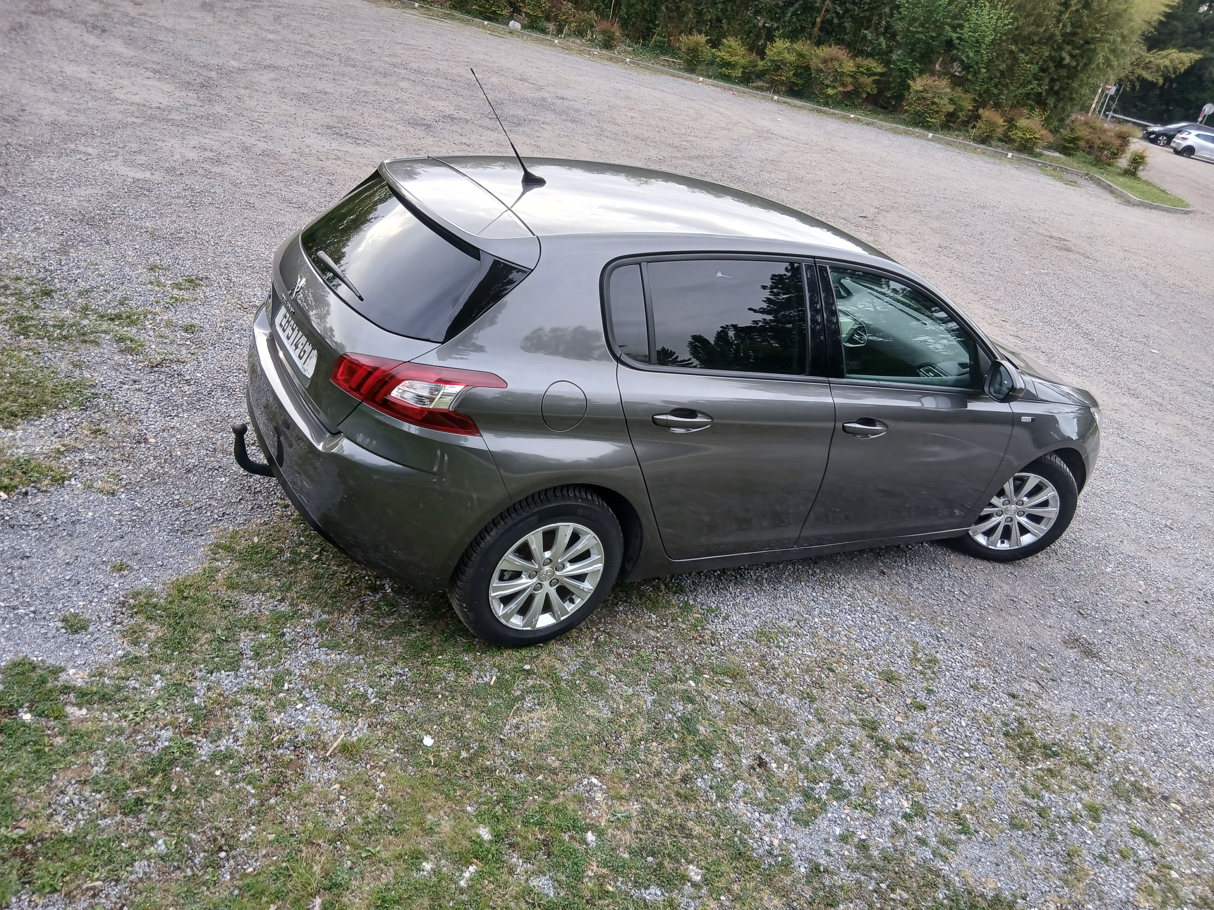 Peugeot 308 avec GPS