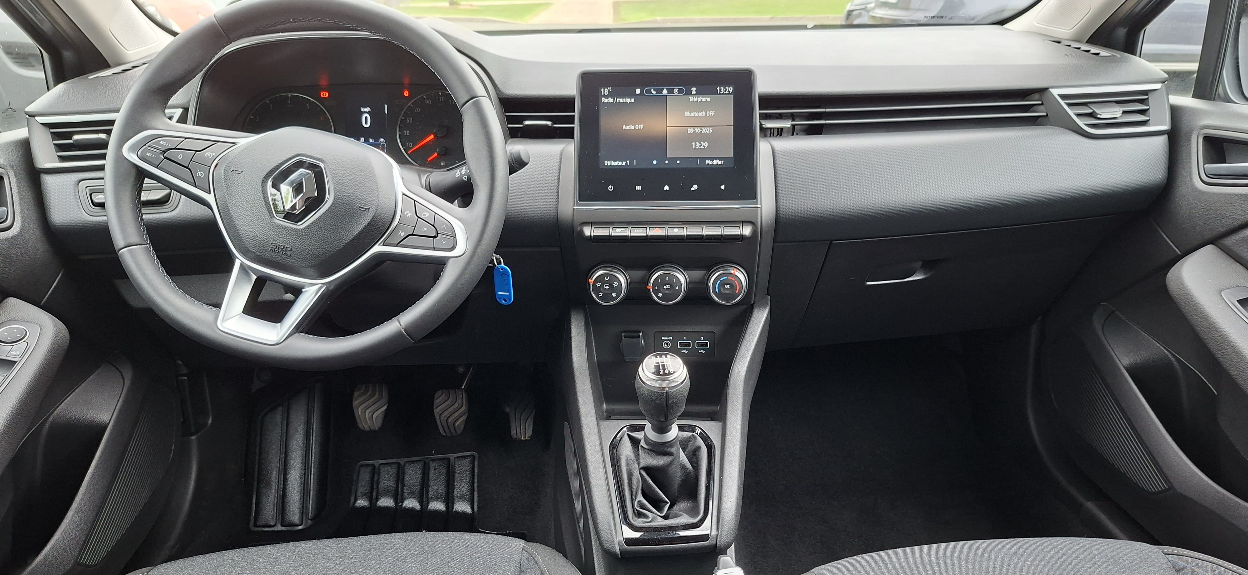 Renault Clio TCE90 avec Entrée audio / iPod