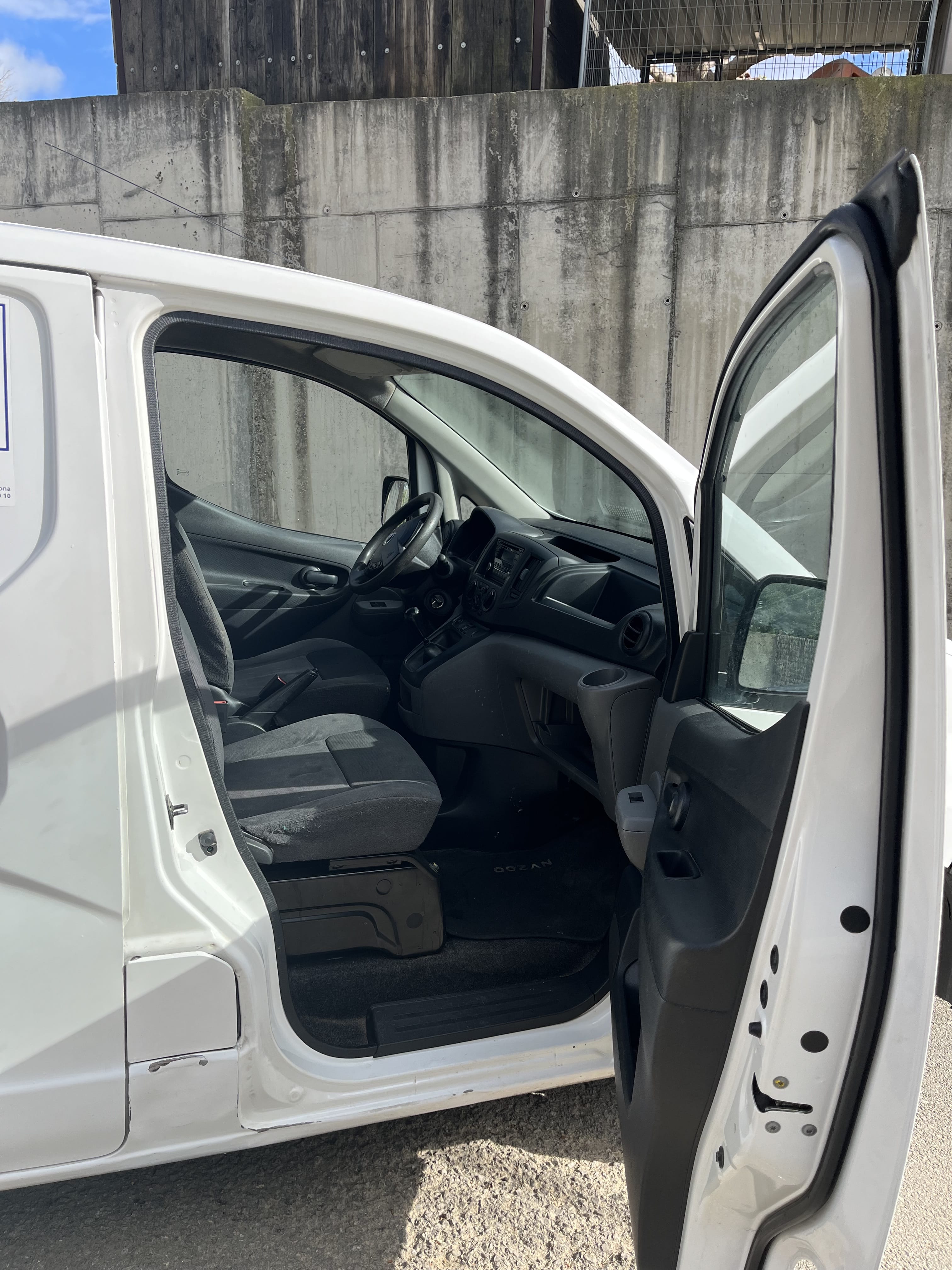Nissan NV200