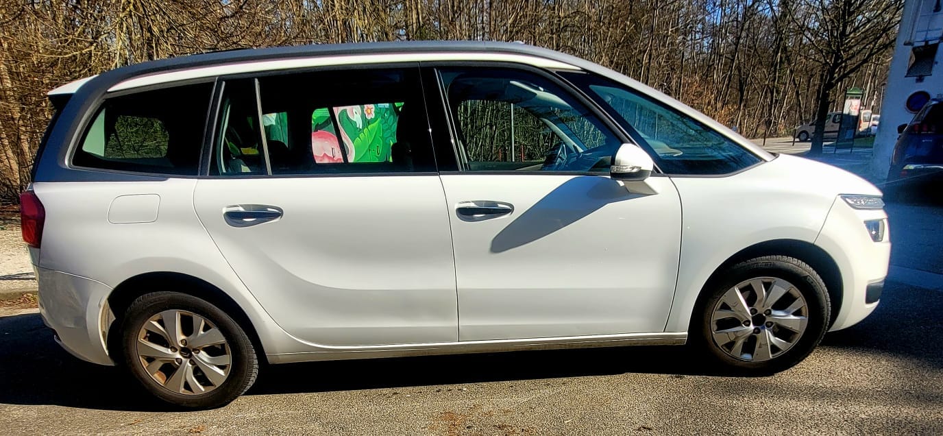 Citroen C4 Grand Picasso avec Climatisation