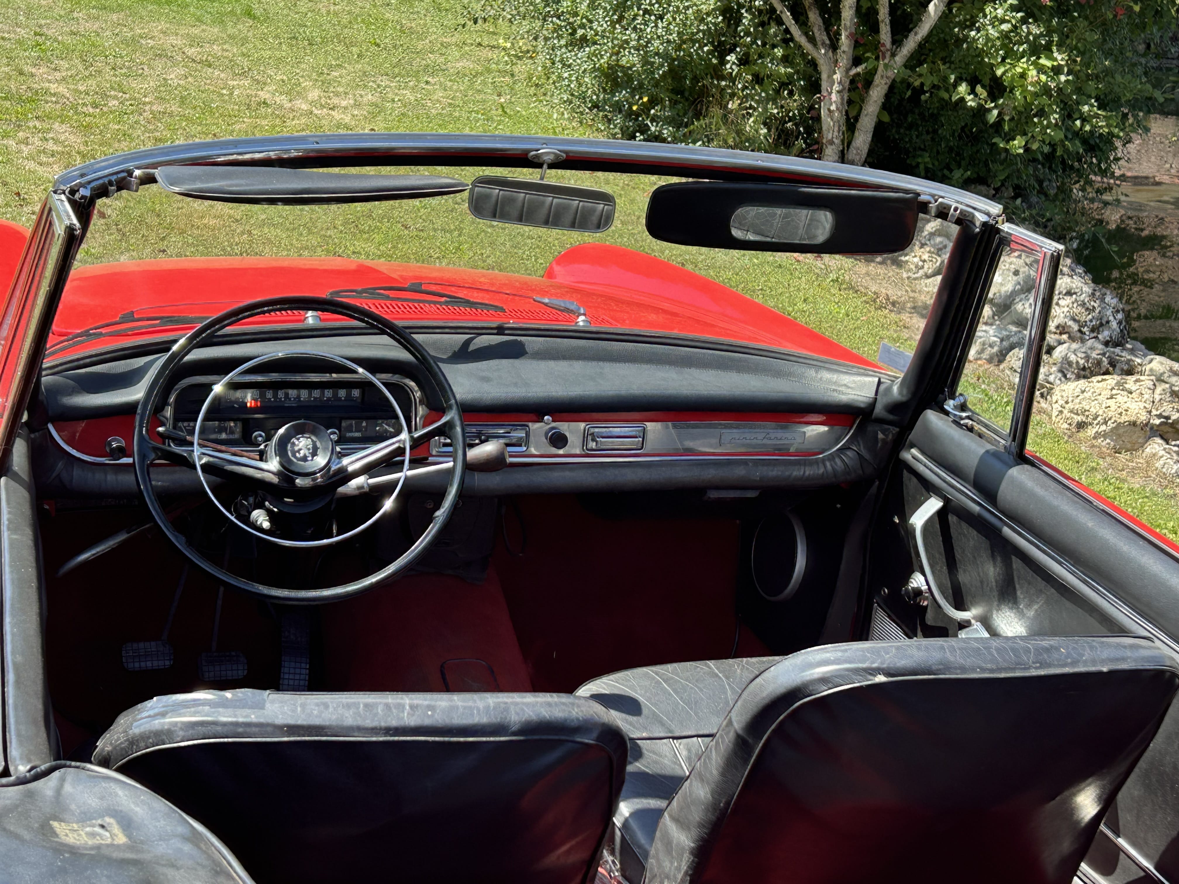 Peugeot 404 Cabriolet Collection