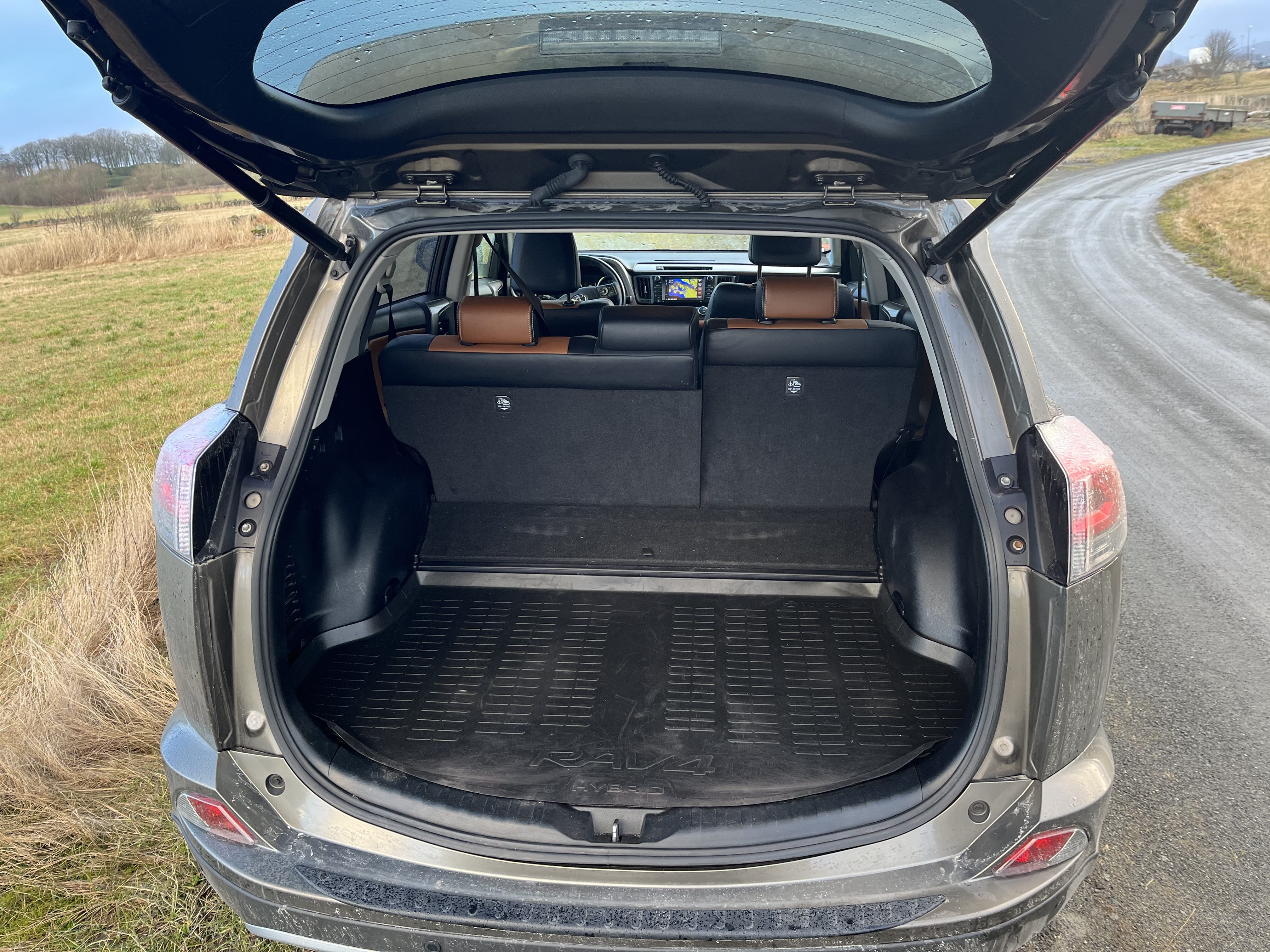 Toyota RAV4 med Firehjulstrekk