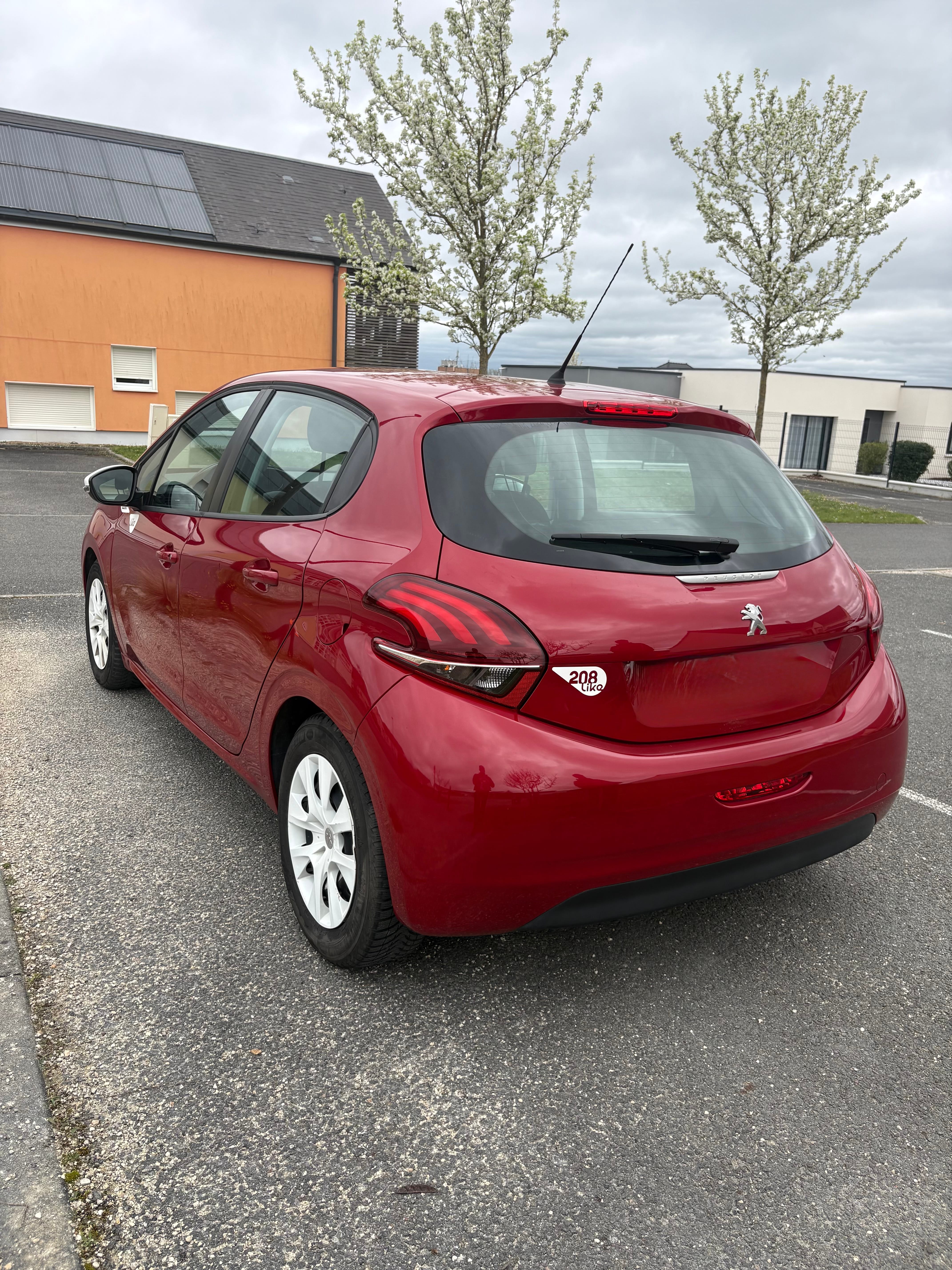Peugeot 208 avec Climatisation
