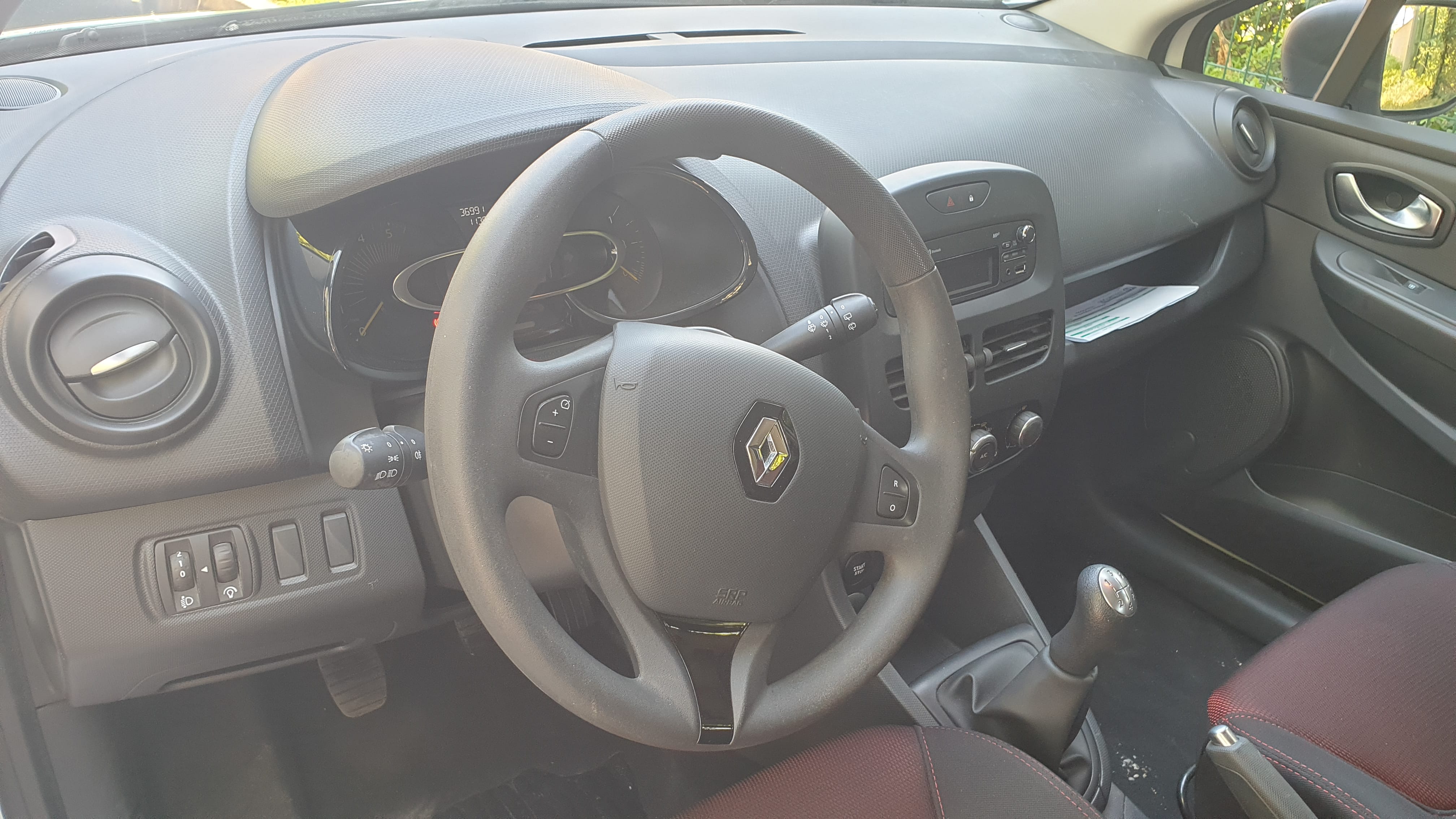 Renault Clio Société avec Audio Bluetooth