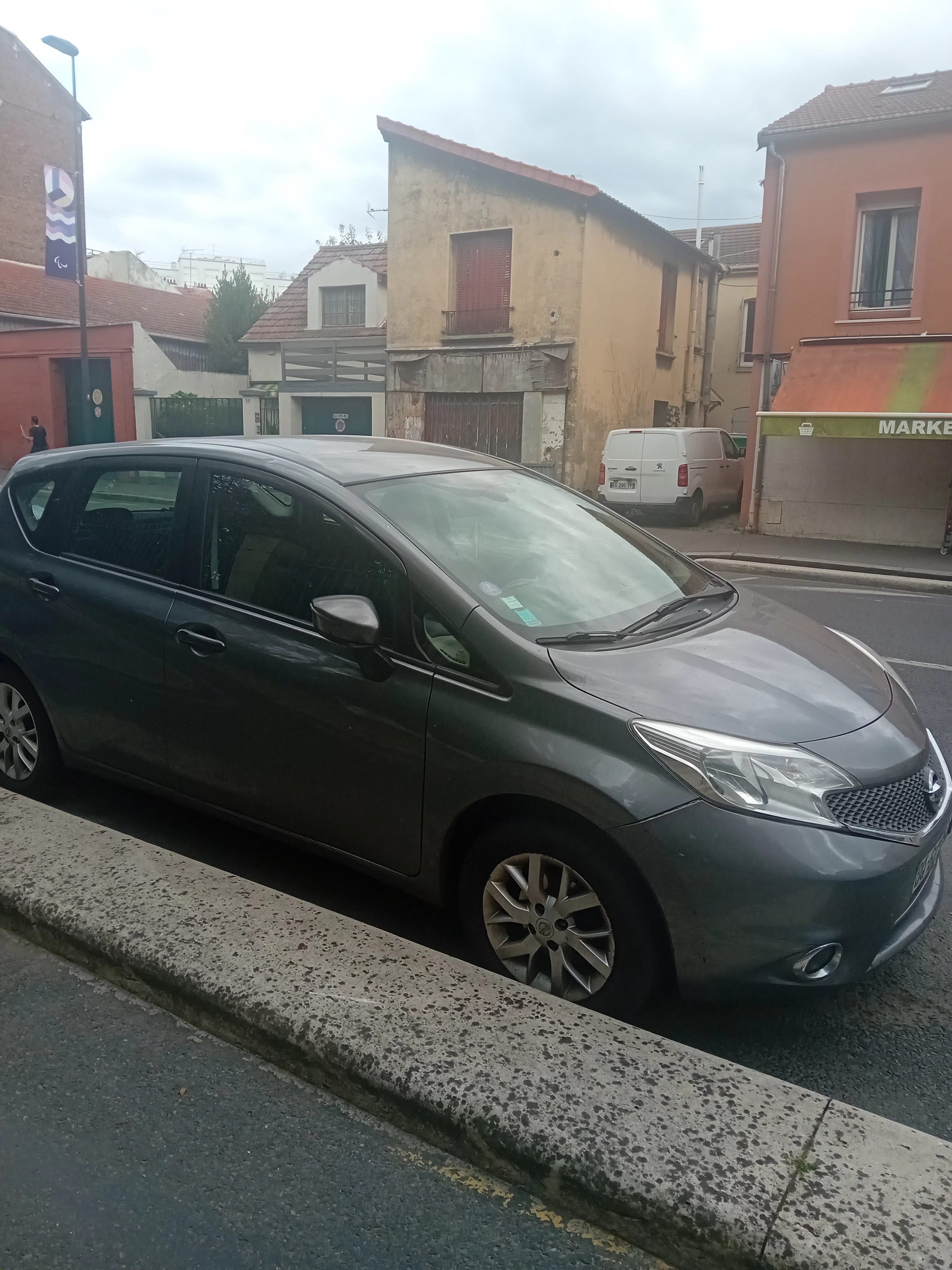 Nissan Note avec GPS