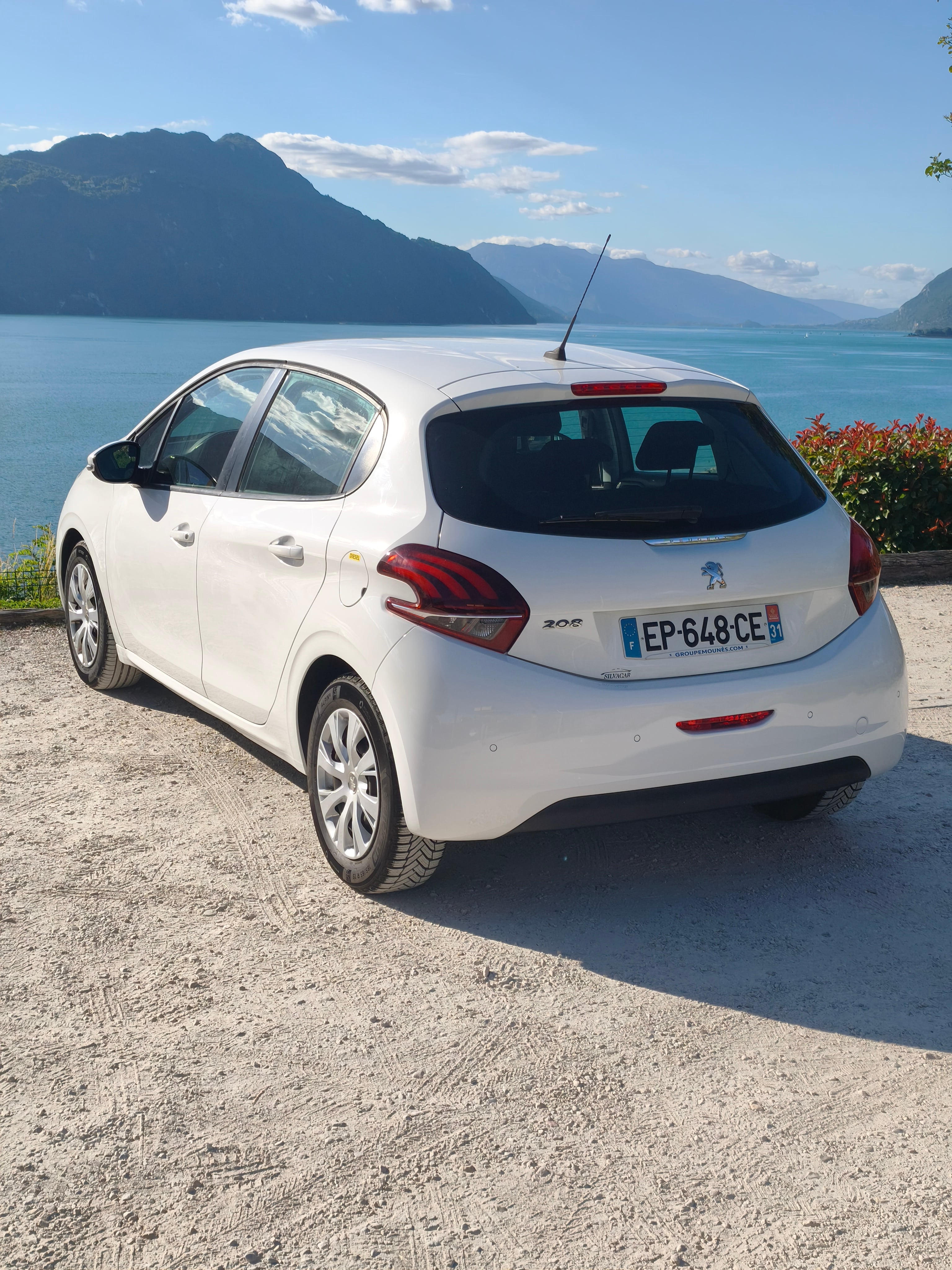 Peugeot 208 avec Climatisation