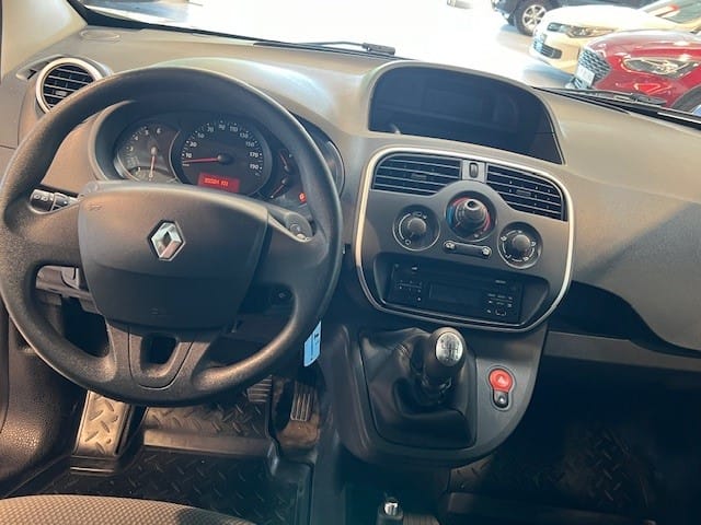Renault Kangoo Varebil med Vinterdekk