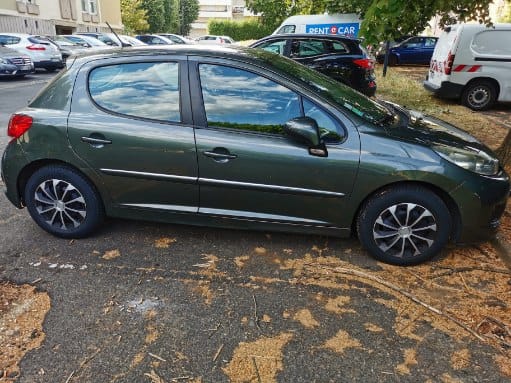 Peugeot 207 avec Climatisation