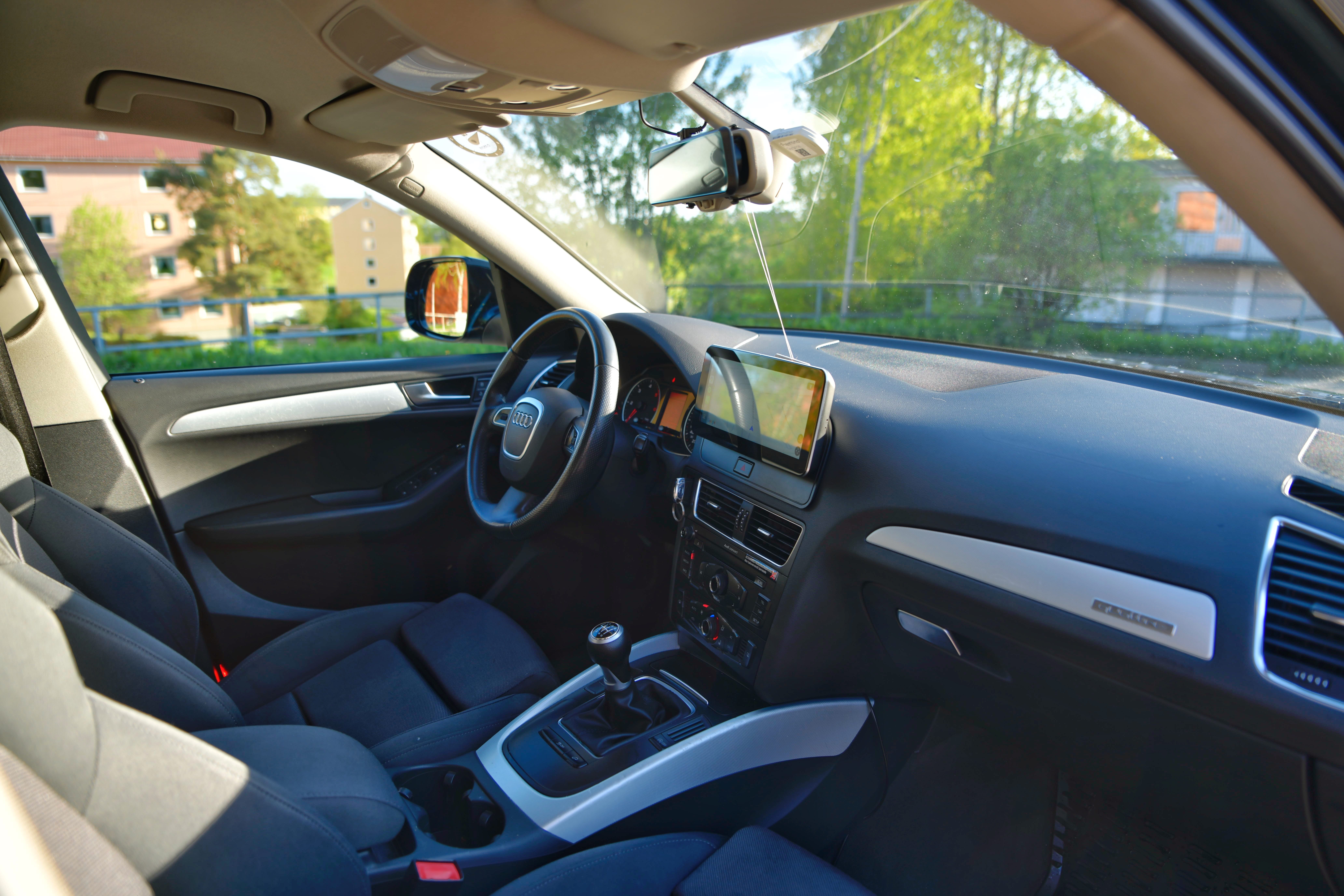 Audi Q5 with Apple CarPlay