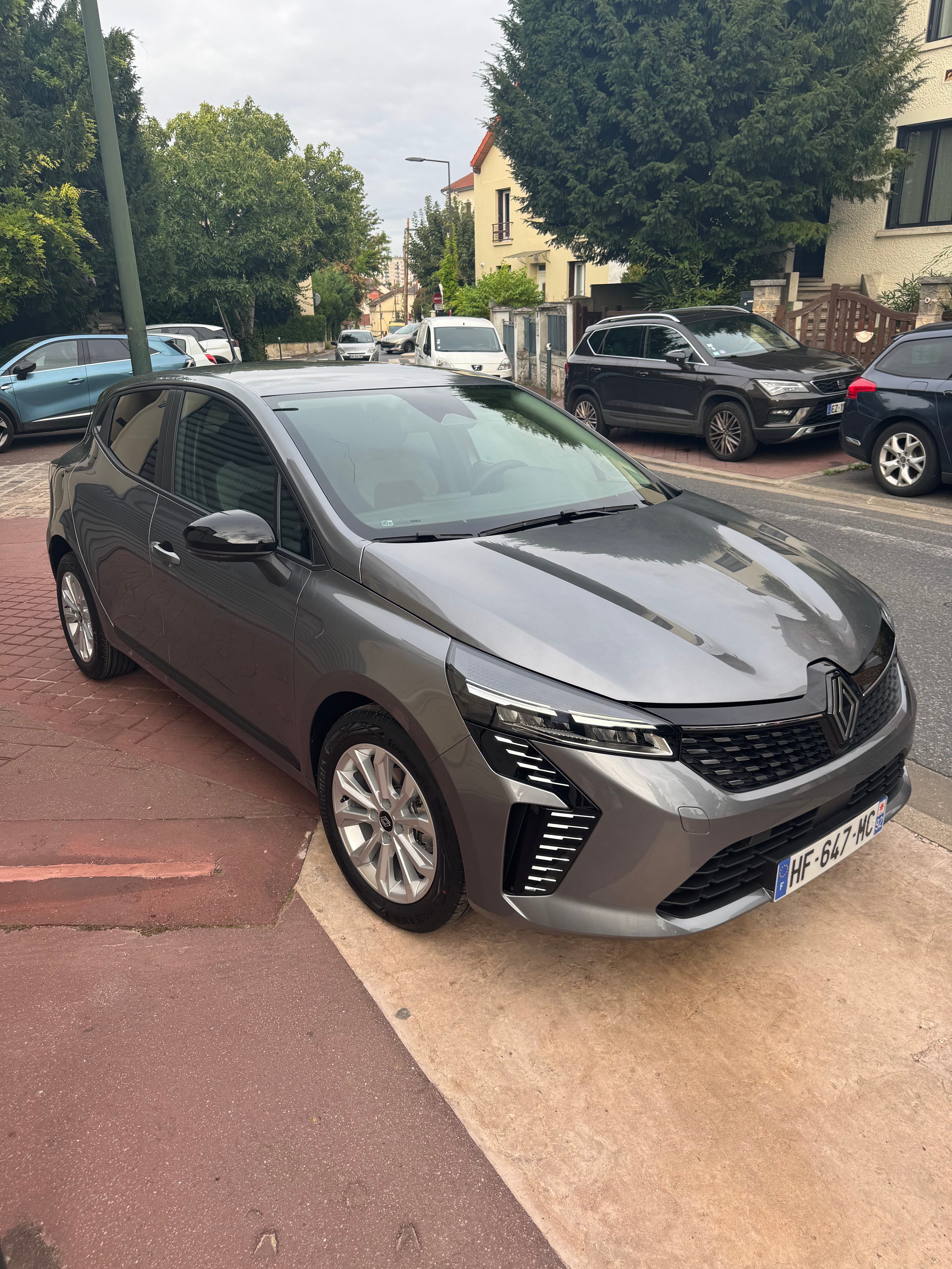 Renault Clio avec Climatisation