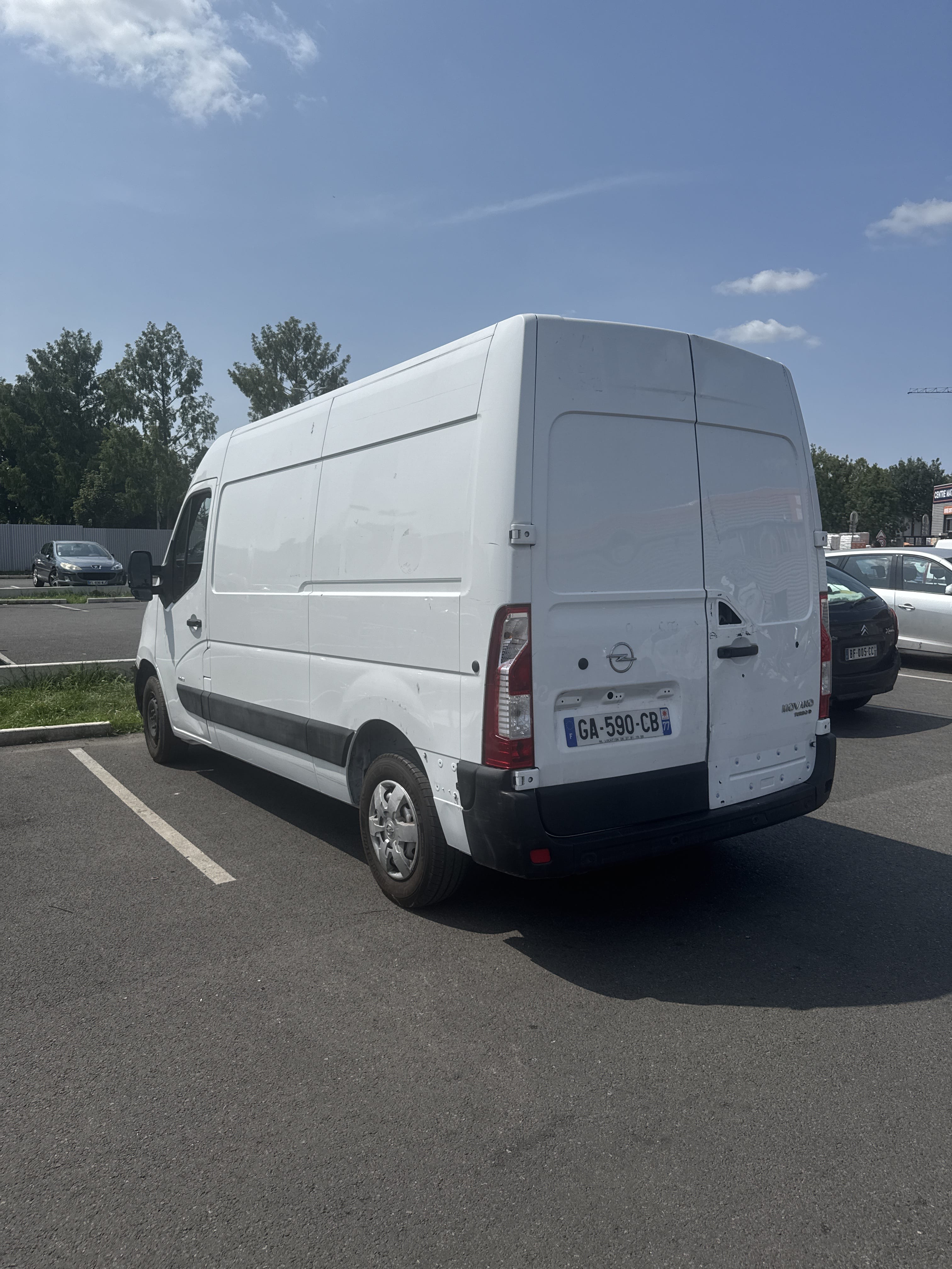 Opel Movano