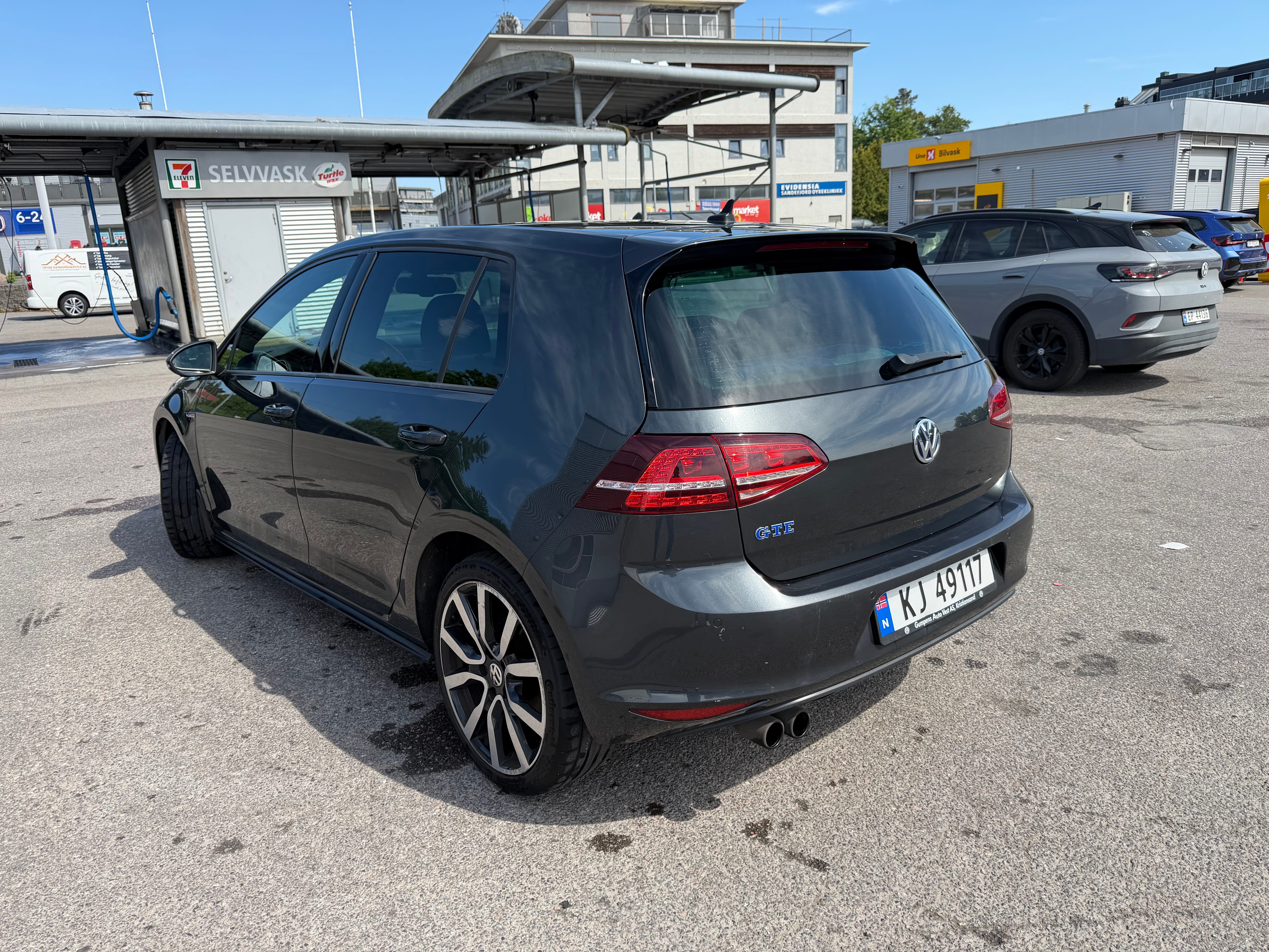 Volkswagen Golf GTE med Aircondition