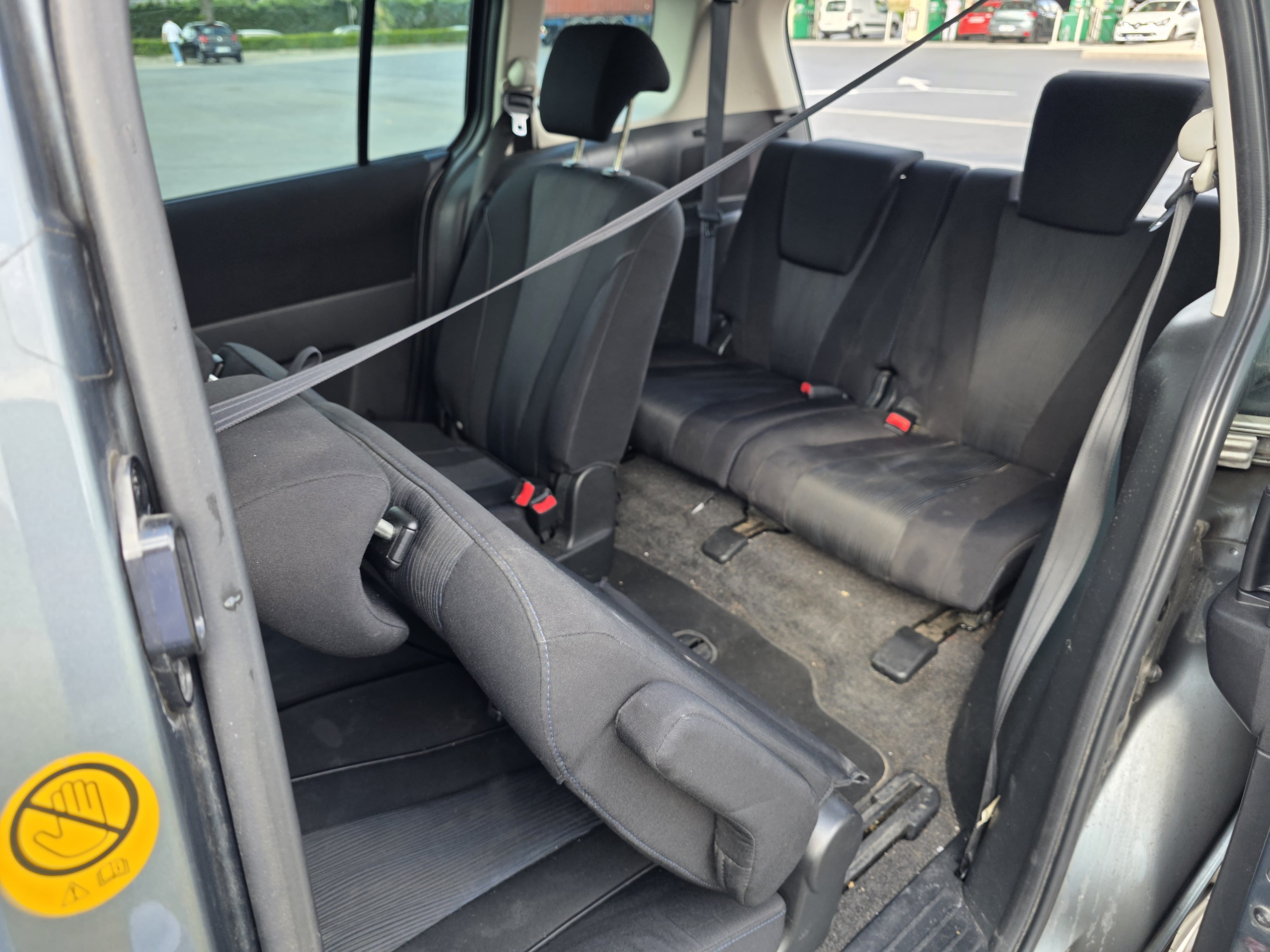 Mazda 5 avec Siège bébé