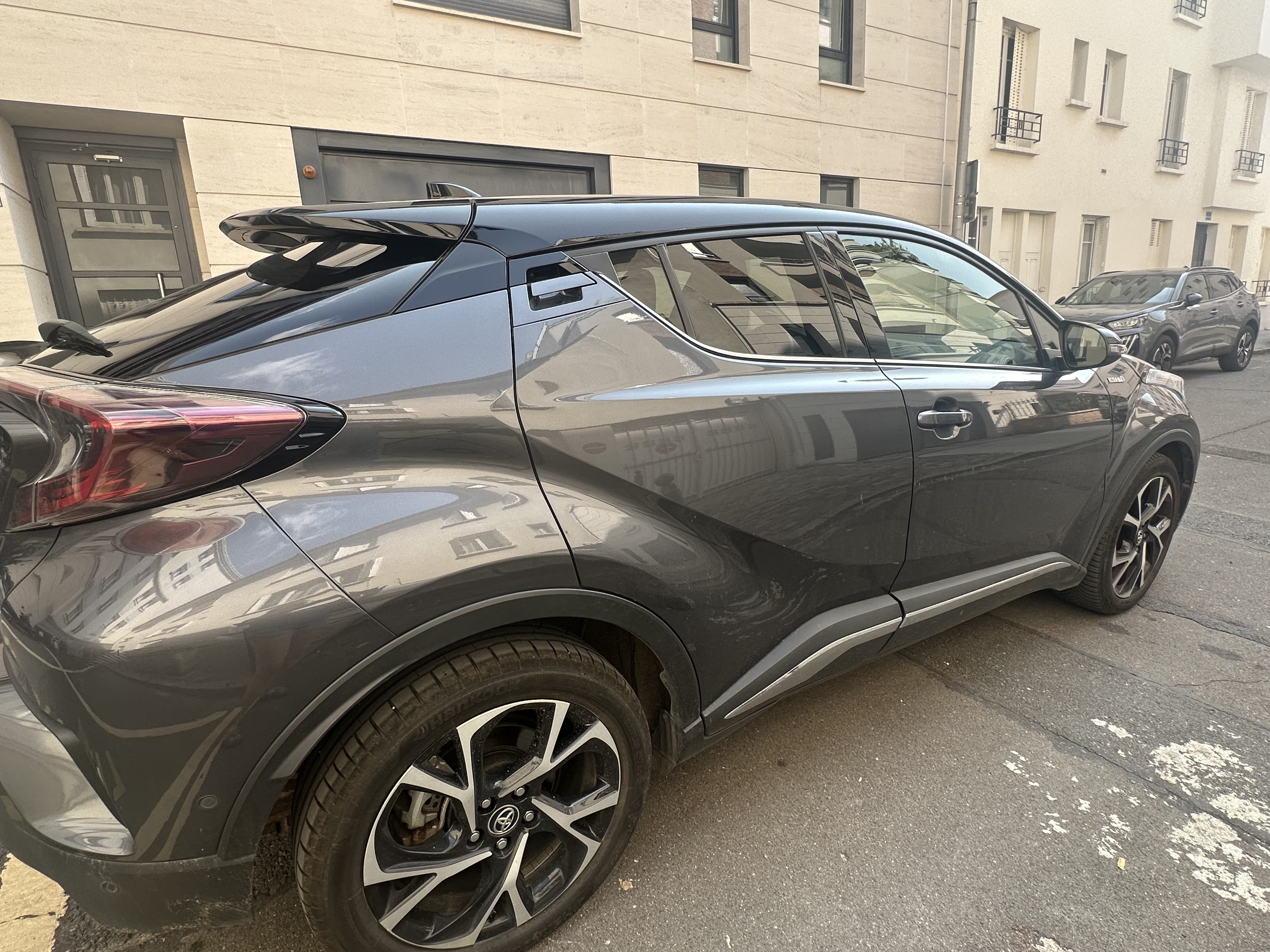 Toyota C-HR Hybrid avec Caméra de recul