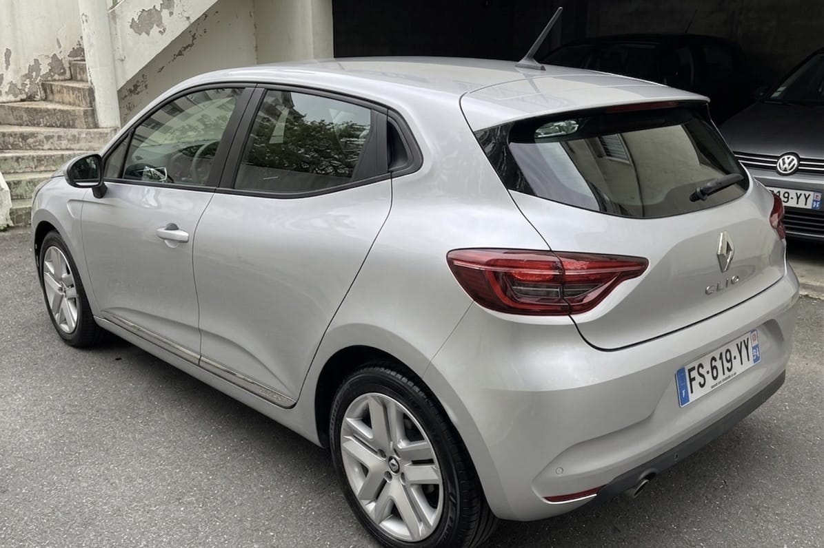 Renault Clio avec GPS