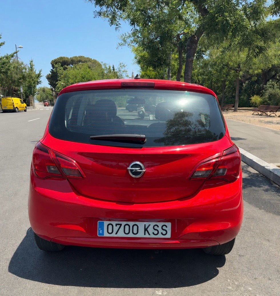 Opel Corsa 1.4 con GPS