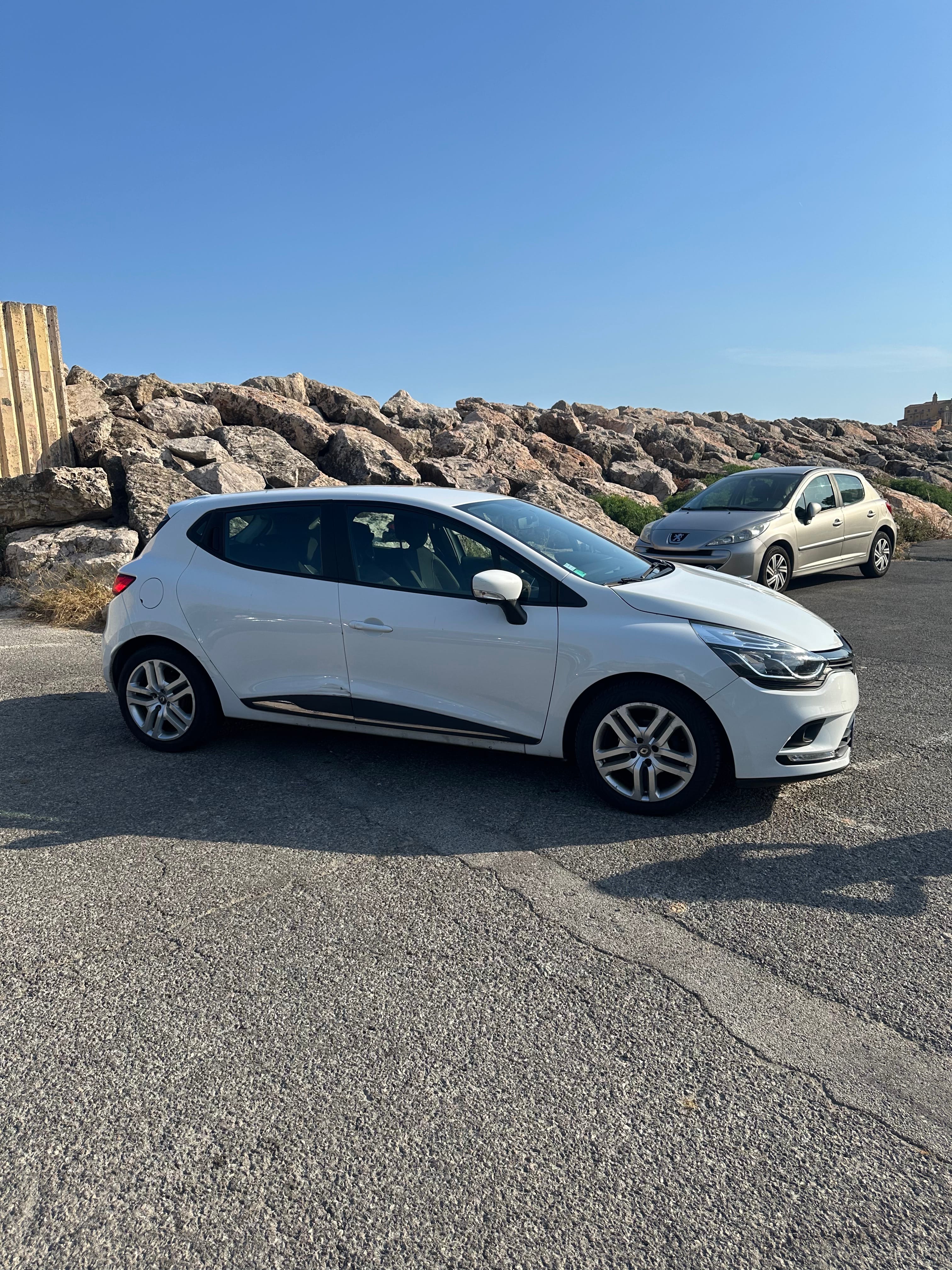 Renault Clio 1,5 DCI 75CH avec Climatisation