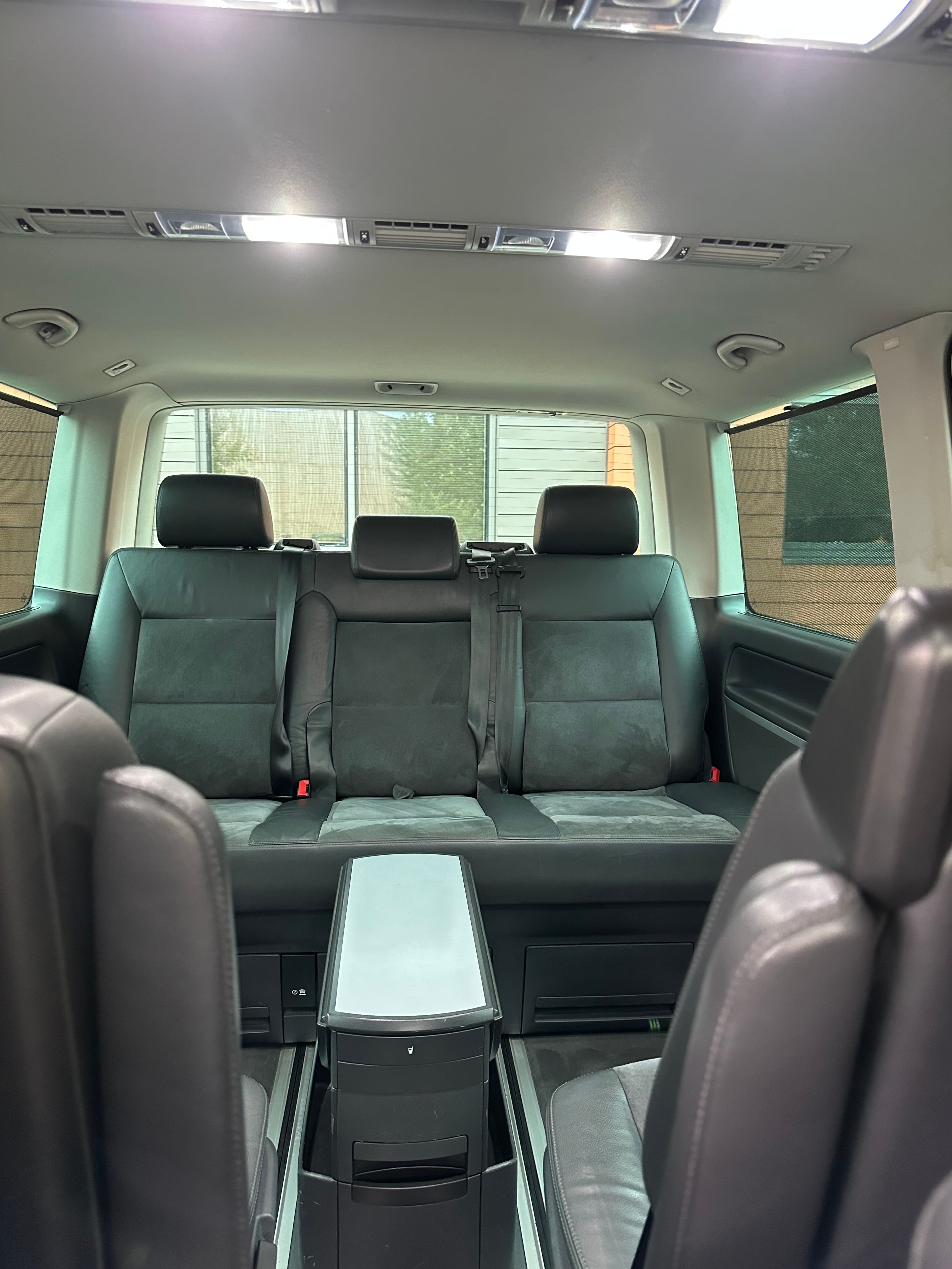Volkswagen Transporter 6.1 Business Line Minibus avec Quatre roues motrices
