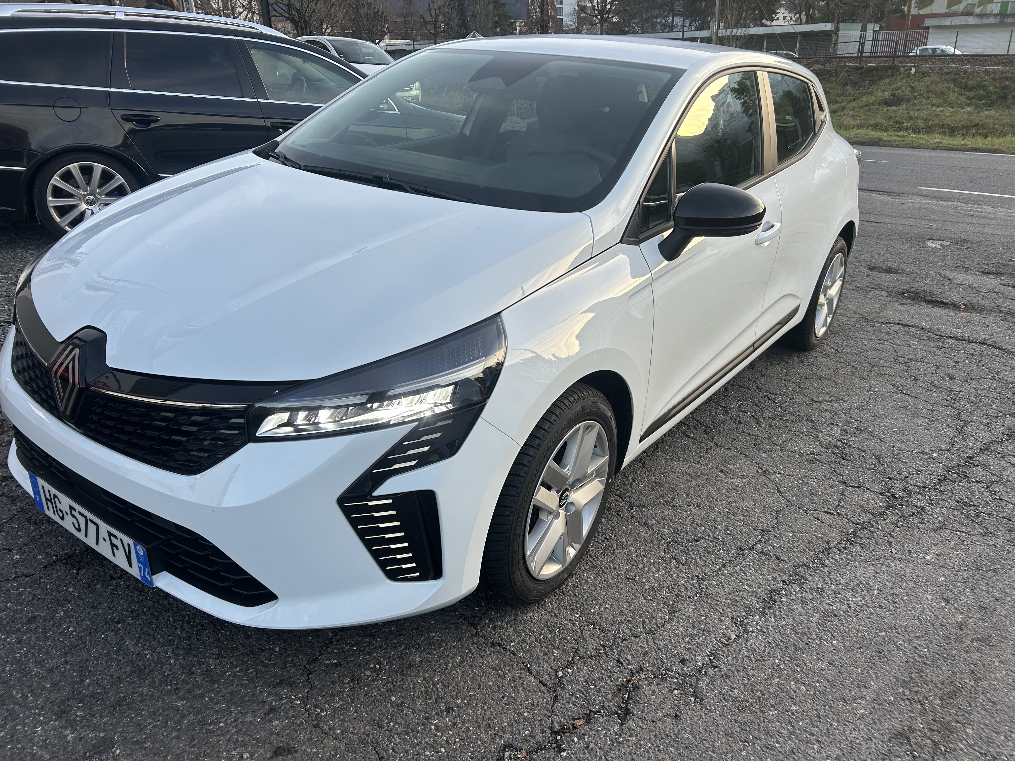 Renault Clio, 2025, Essence 95