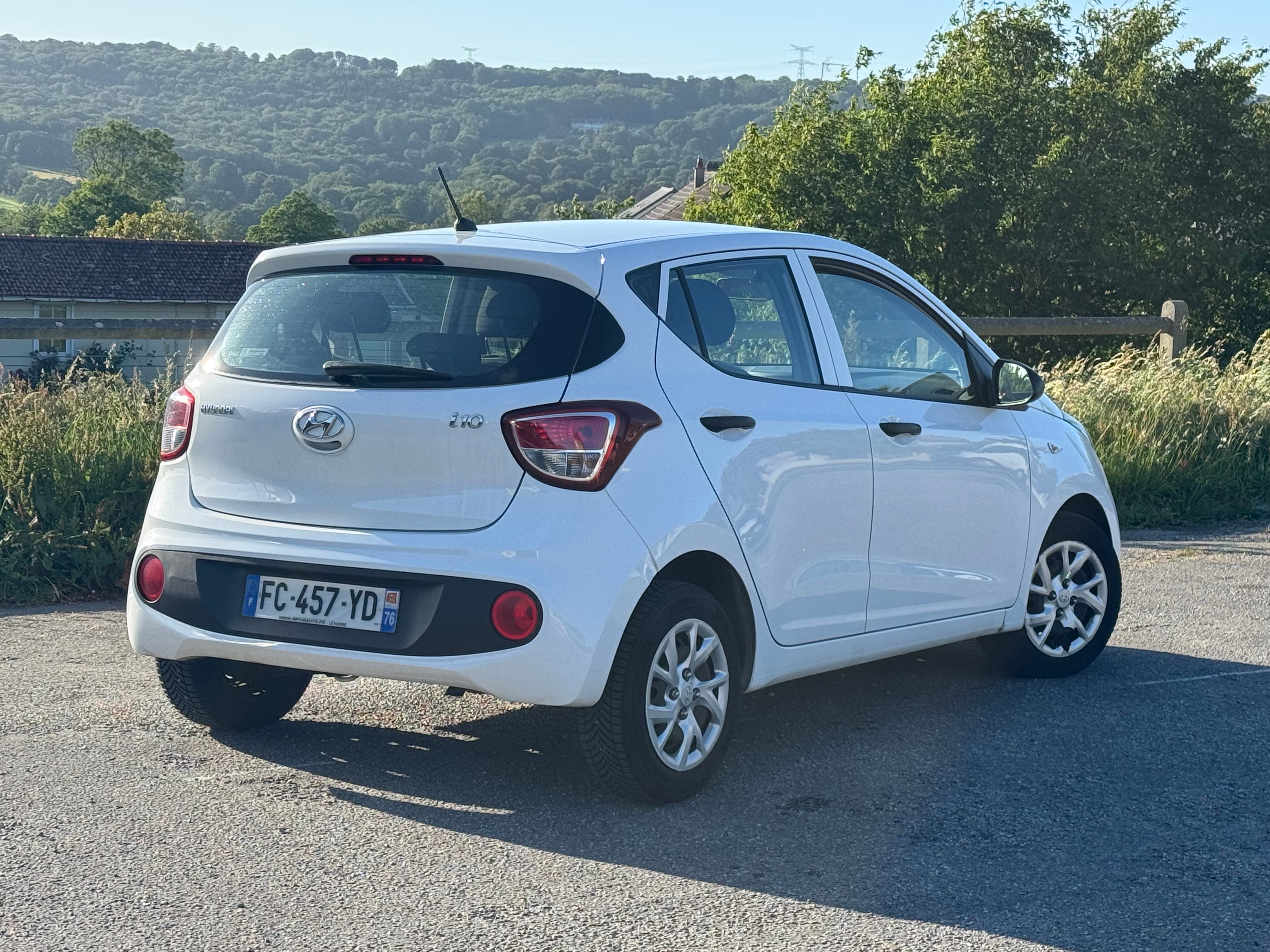 Hyundai i10 avec Autoradio