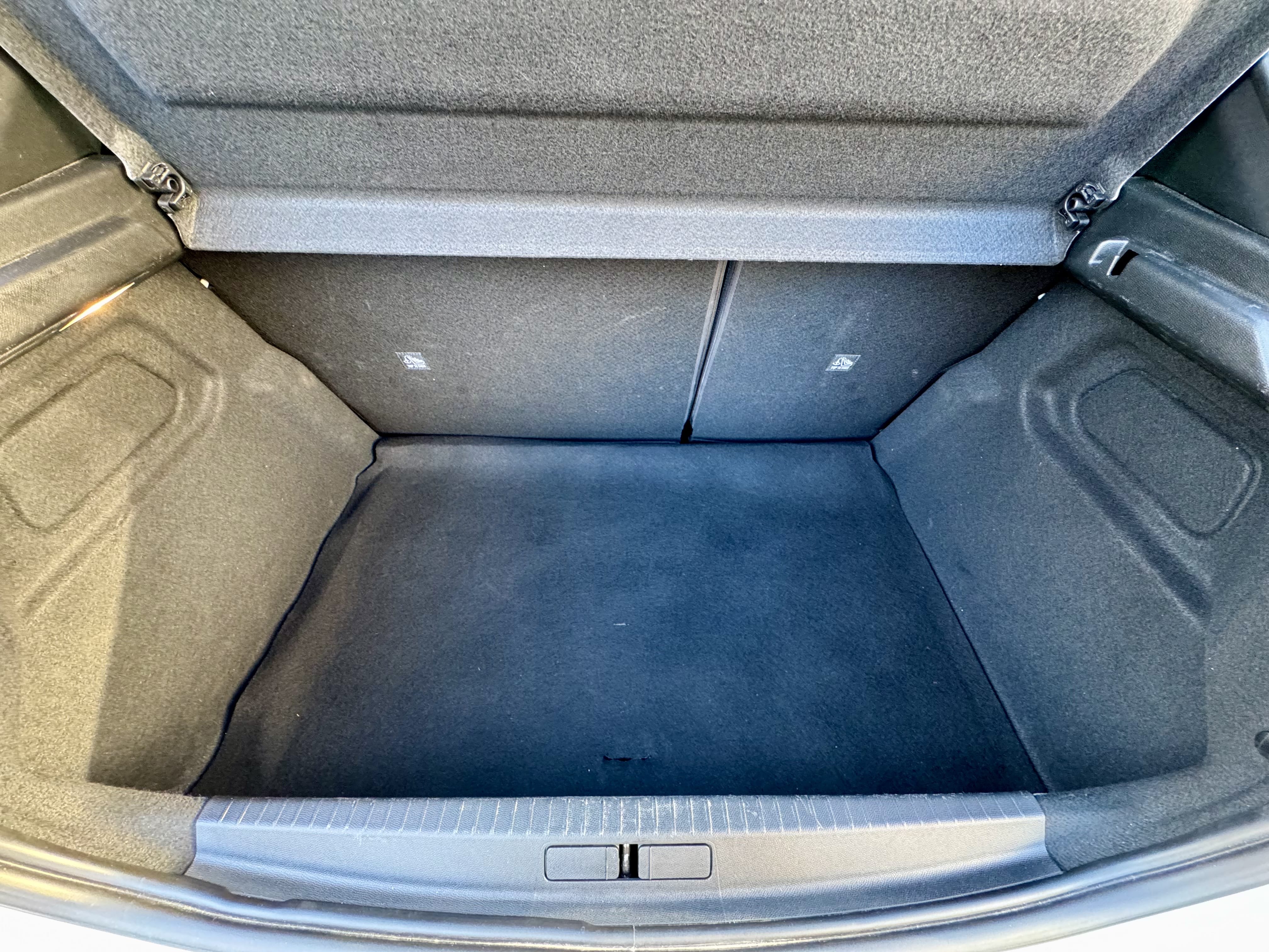 Opel Corsa 1.2 turbo con Audio Bluetooth